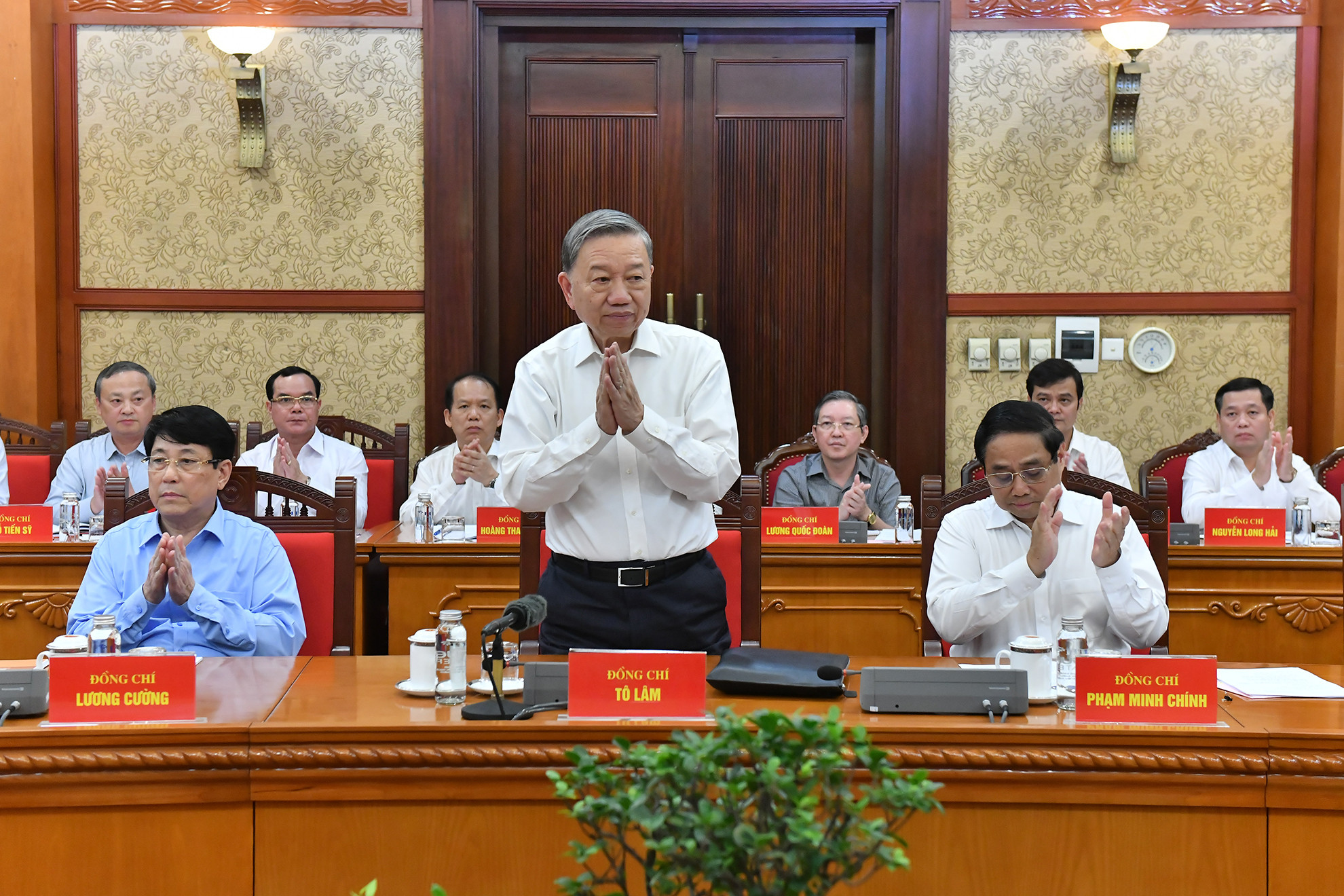 Tổng Bí thư, Chủ tịch nước Tô Lâm chủ trì họp Tiểu ban Văn kiện Đại hội XIV của Đảng.