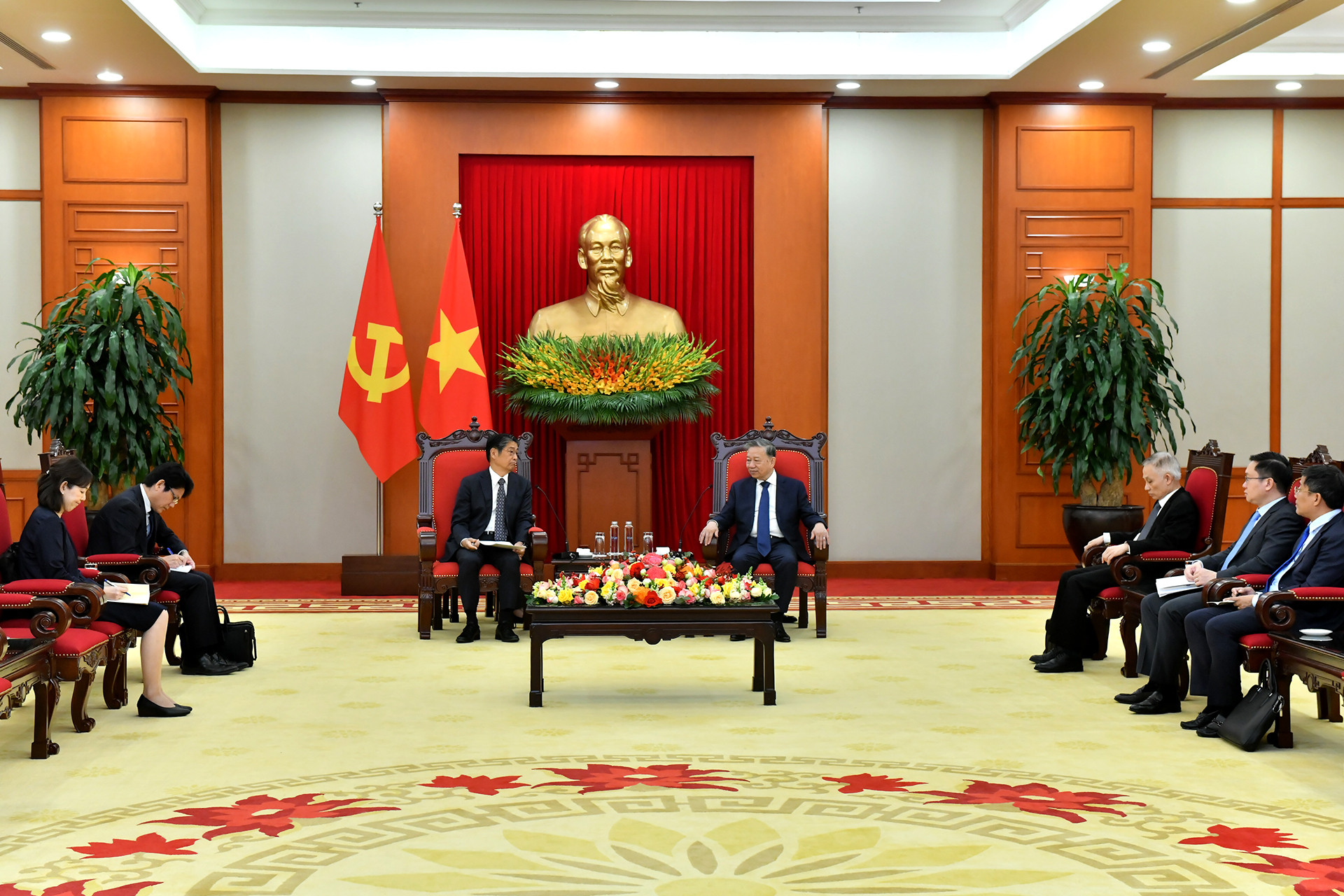 Quang cảnh buổi tiếp.