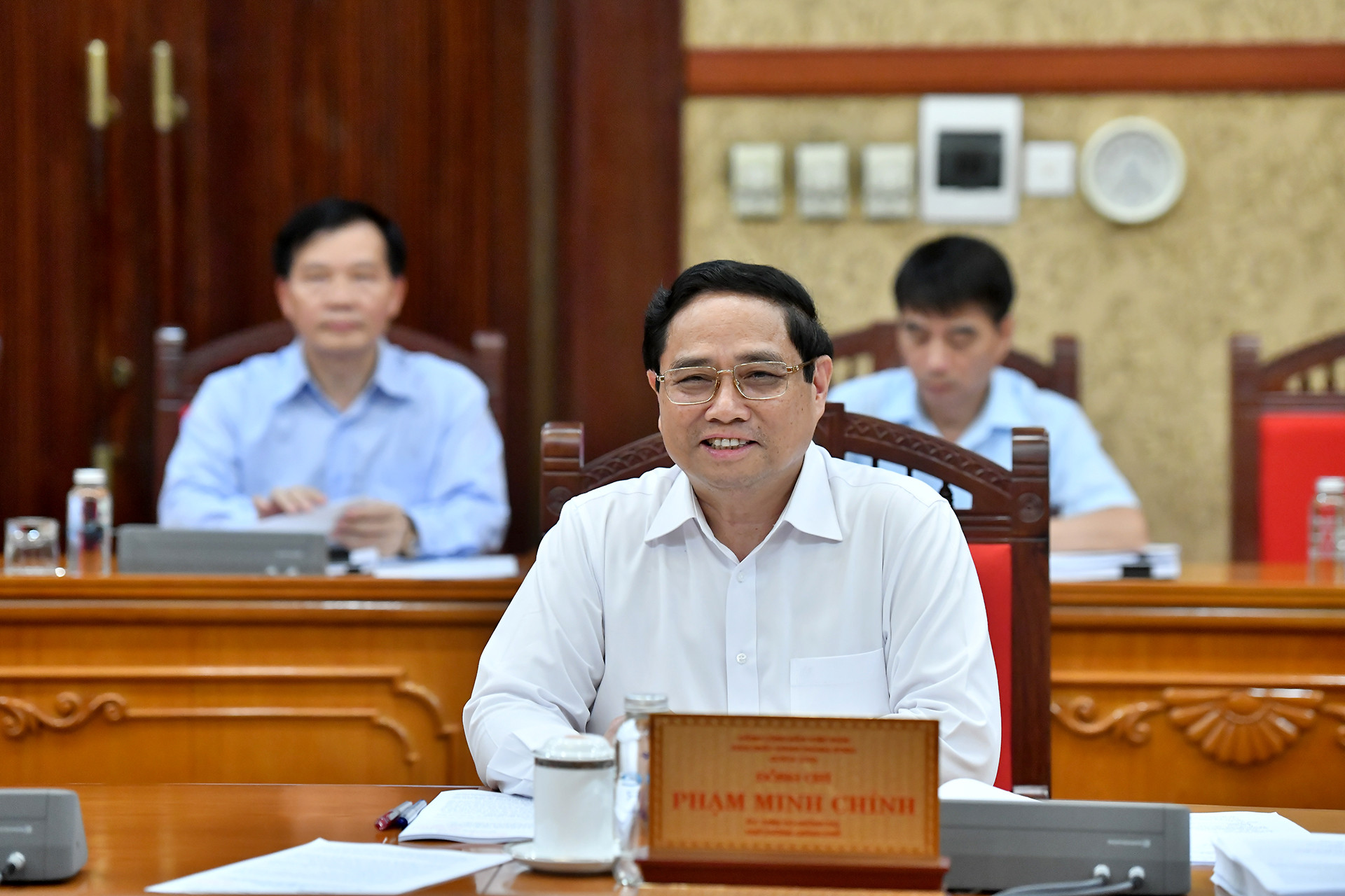 Thủ tướng Phạm Minh Chính tham dự cuộc họp.