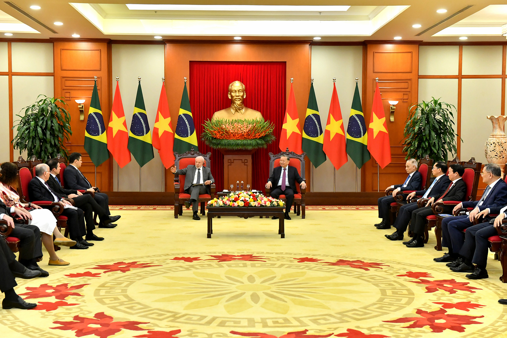 Quang cảnh buổi tiếp tại Trụ sở Trung ương Đảng.