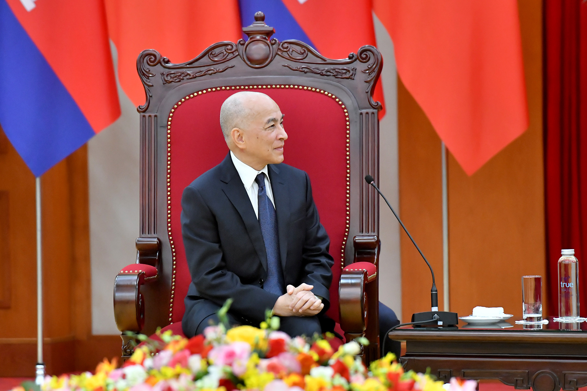 Quốc vương Campuchia Norodom Sihamoni phát biểu.