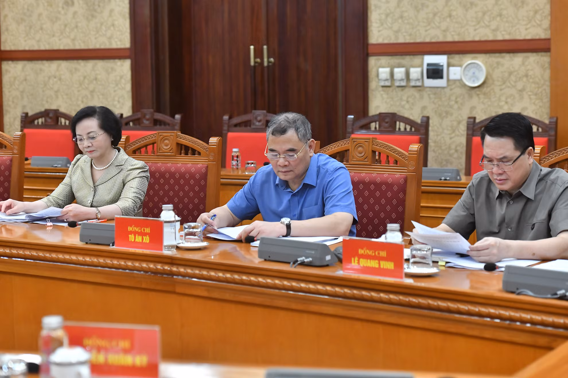 [Ảnh] Tổng Bí thư, Chủ tịch nước Tô Lâm chủ trì họp Tiểu ban Nhân sự Đại hội XIV của Đảng ảnh 7