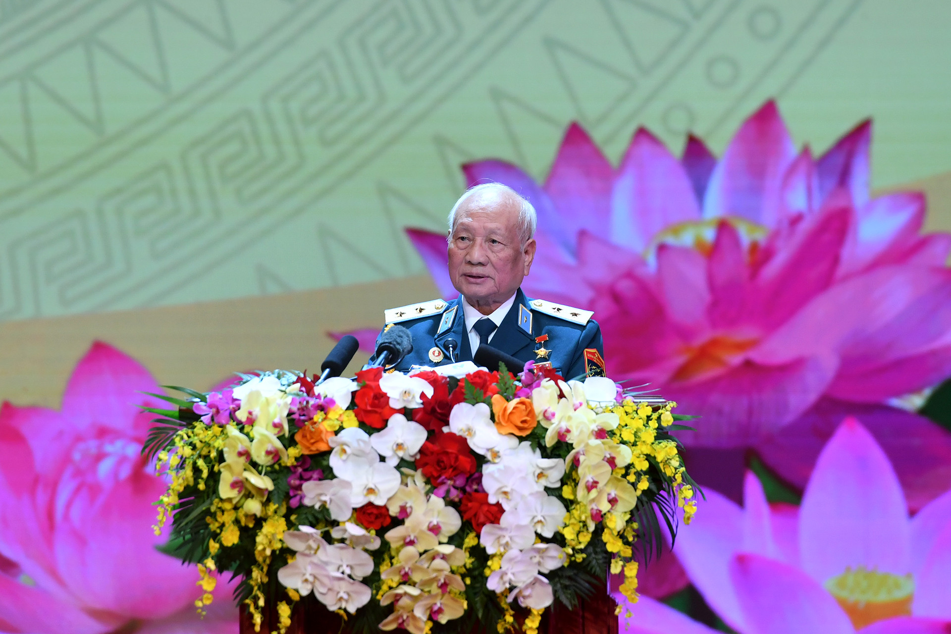 Đại diện cựu chiến binh Việt Nam, Trung tướng Nguyễn Văn Phiệt, Anh hùng Lực lượng vũ trang nhân dân phát biểu.