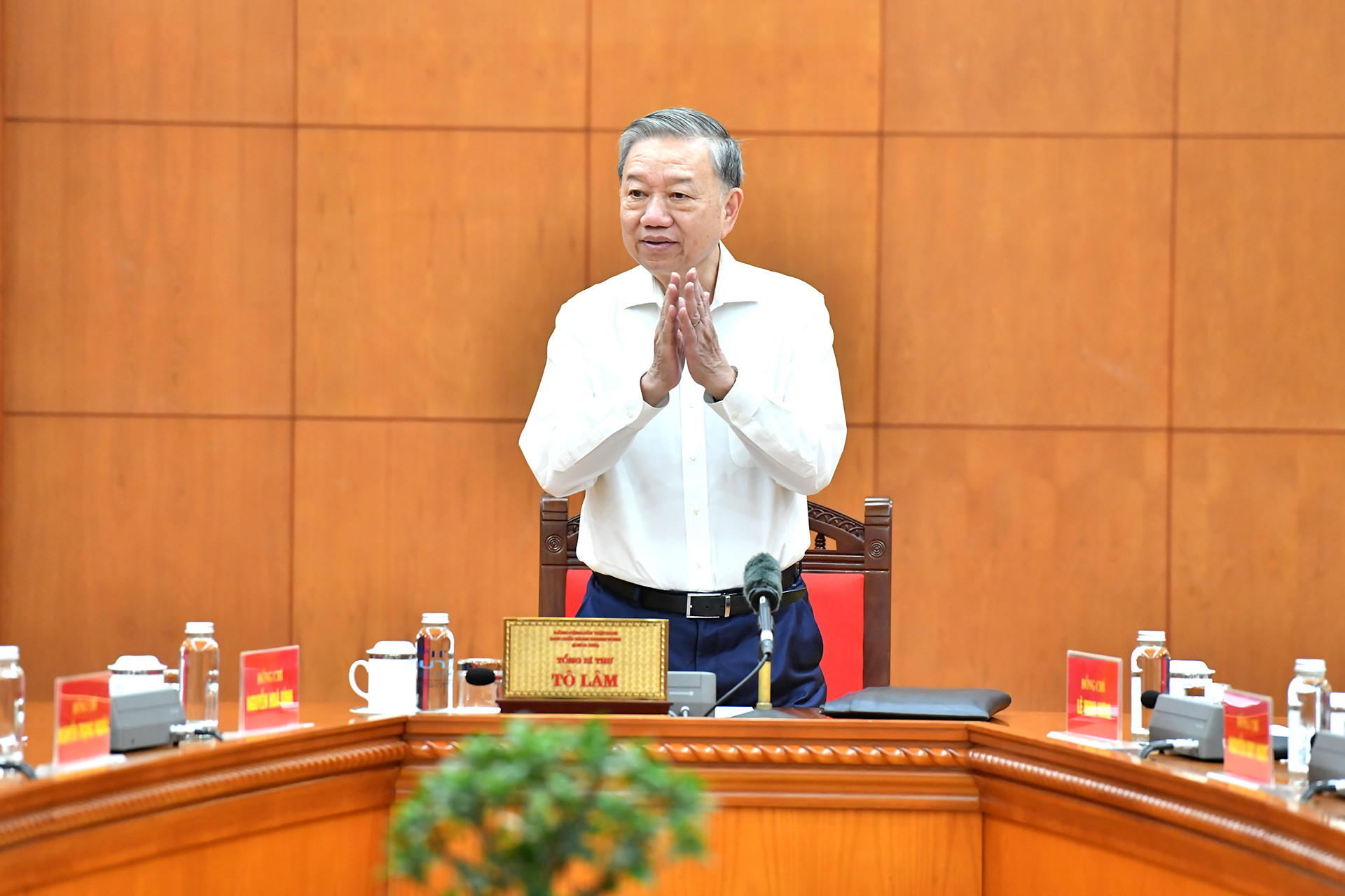 Tổng Bí thư Tô Lâm chủ trì cuộc họp Tiểu ban Điều lệ Đảng.