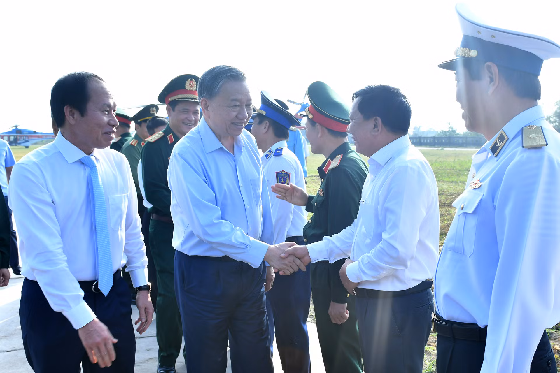 Tổng Bí thư Tô Lâm với các đại biểu.