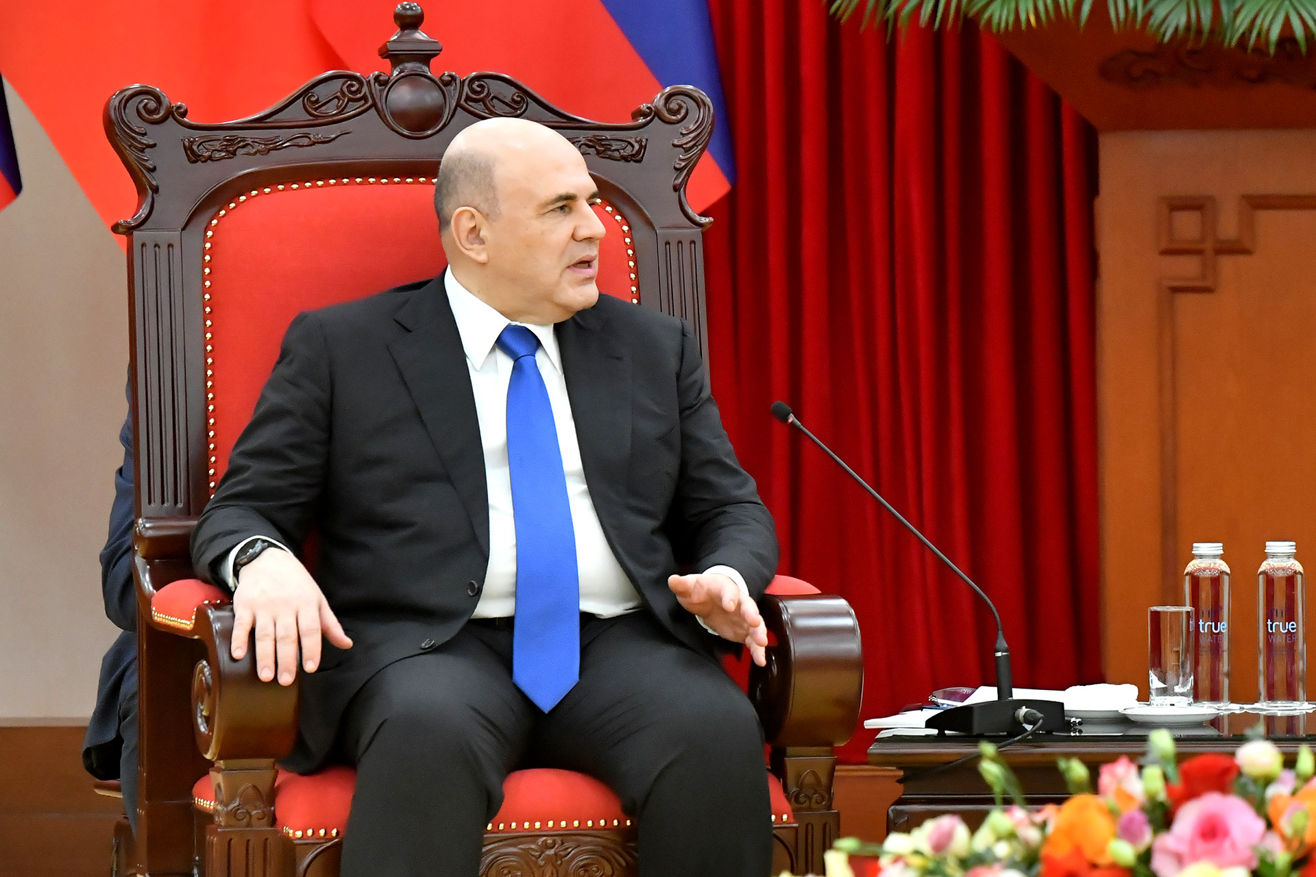 Thủ tướng Liên bang Nga Mikhail Vladimirovich Mishustin phát biểu.