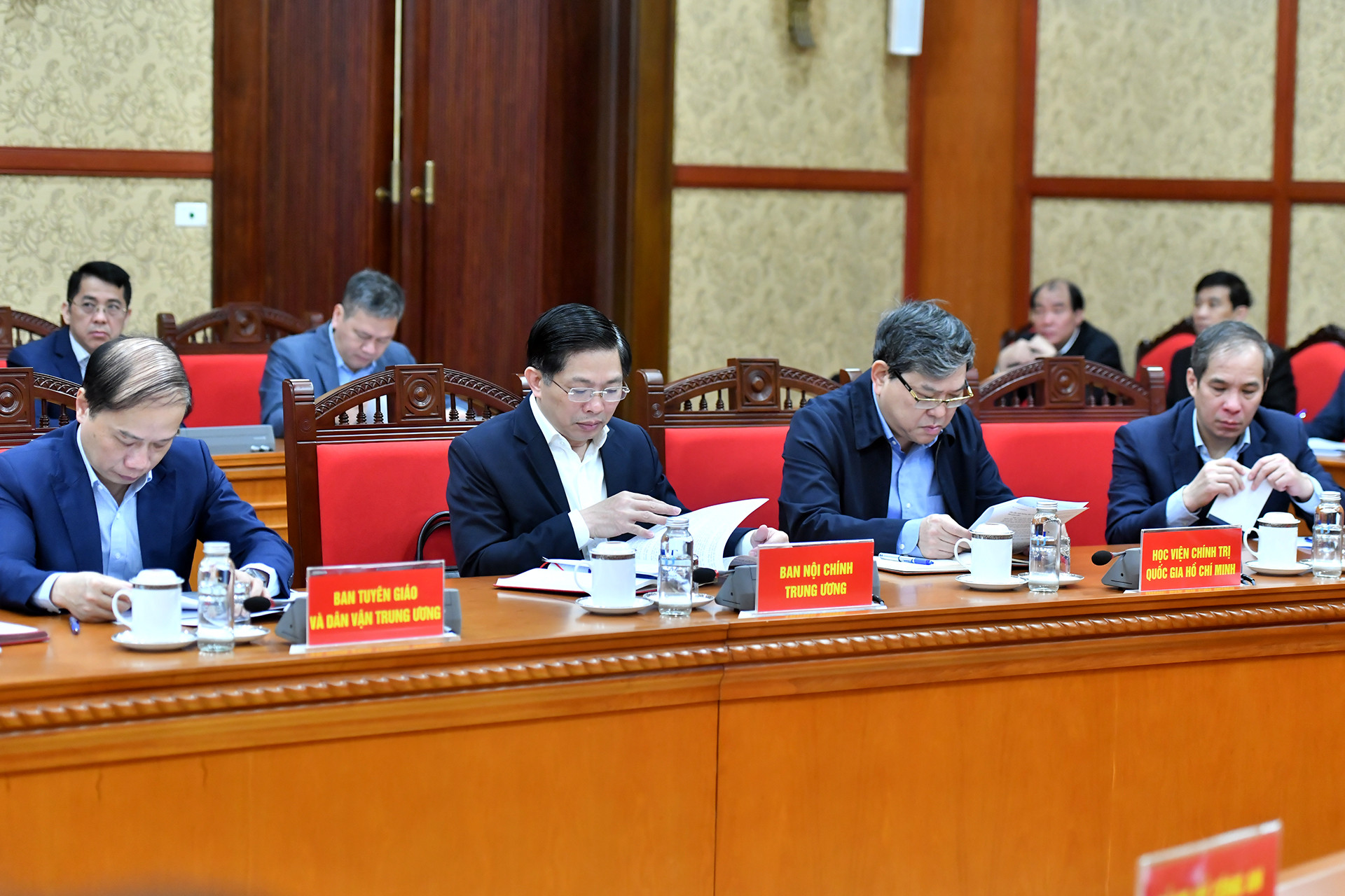 Các đại biểu tham dự hội nghị.