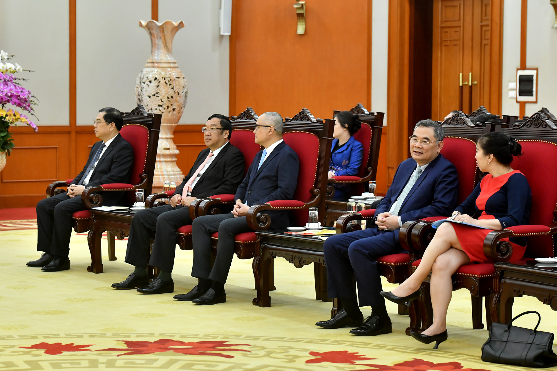 Các đại biểu Việt Nam tham dự buổi tiếp.