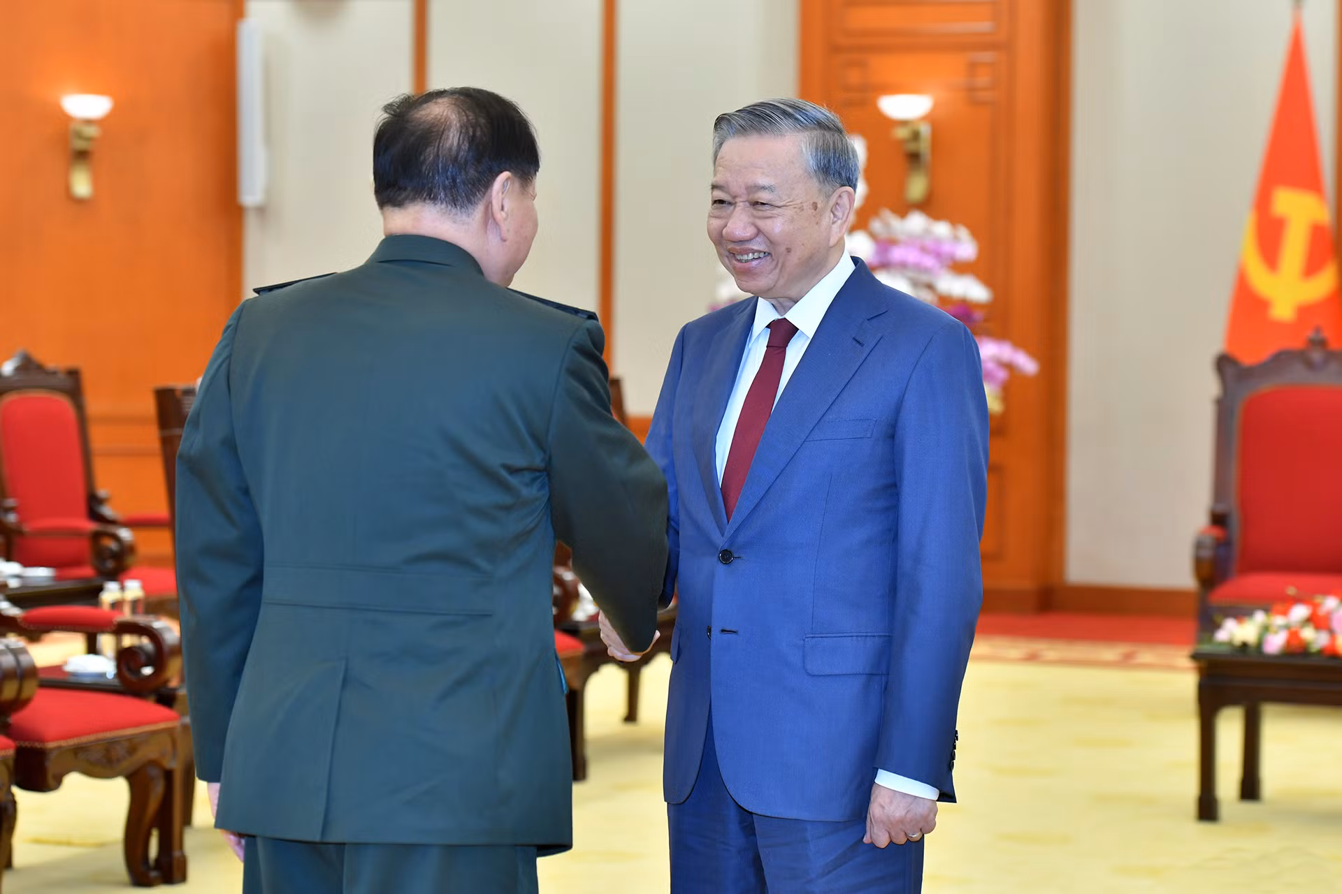 Tổng Bí thư Tô Lâm tiếp đồng chí Thượng tướng Trương Hựu Hiệp, Ủy viên Bộ Chính trị, Phó Chủ tịch Quân ủy Trung ương Trung Quốc.