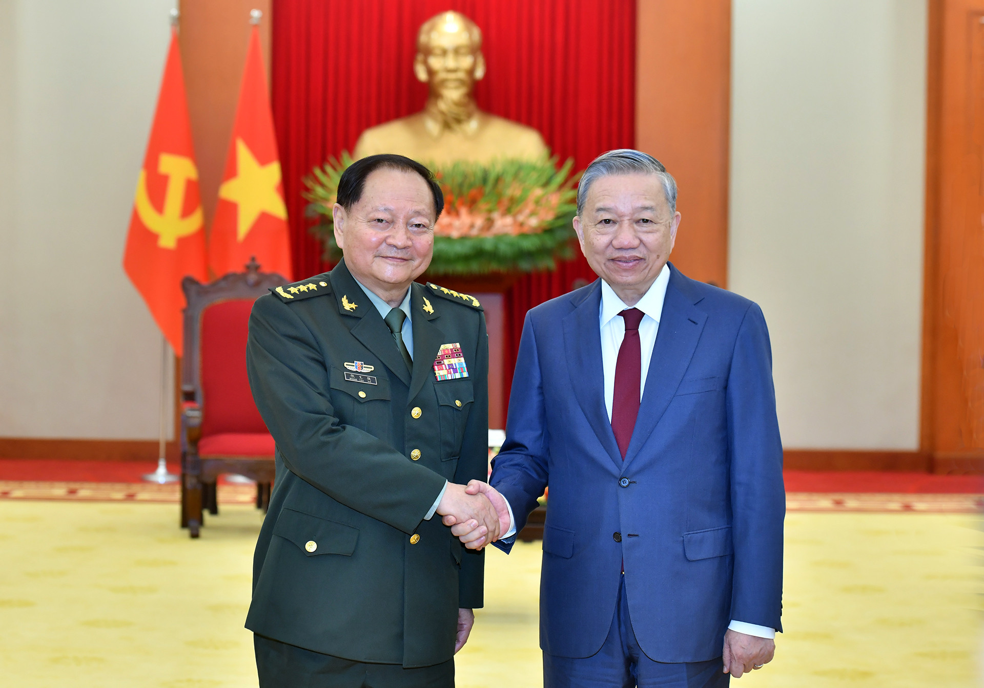 Tổng Bí thư Tô Lâm tiếp đồng chí Thượng tướng Trương Hựu Hiệp, Ủy viên Bộ Chính trị, Phó Chủ tịch Quân ủy Trung ương Trung Quốc.