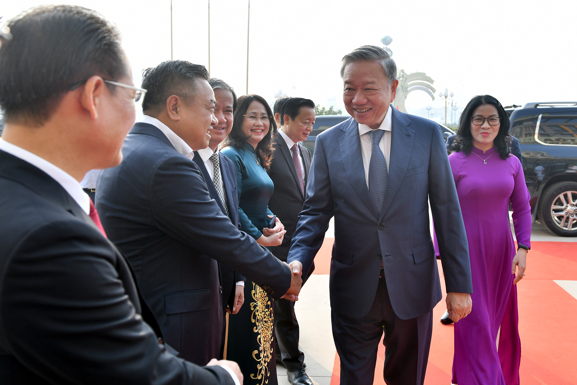 Tổng Bí thư, Chủ tịch nước Tô Lâm với các đại biểu dự Lễ khai giảng năm học mới tại Học viện Nông nghiệp Việt Nam.