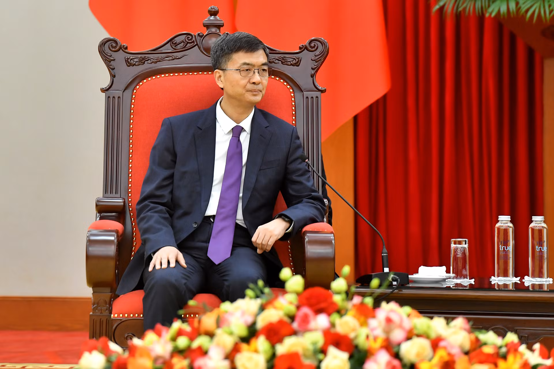 Bí thư Khu ủy Quảng Tây (Trung Quốc) Trần Cương phát biểu.