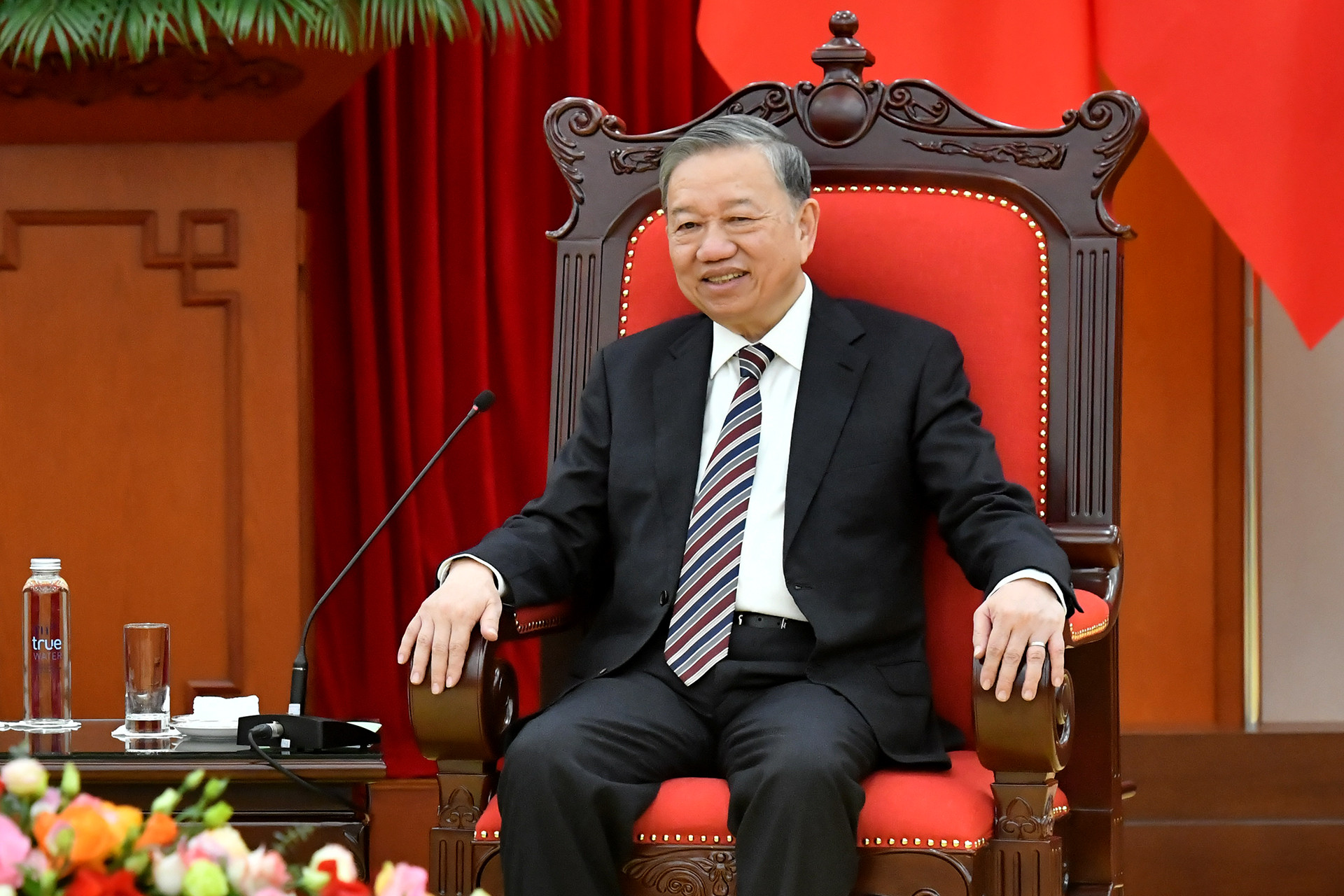 Tổng Bí thư Tô Lâm phát biểu tại cuộc tiếp Thủ tướng Liên bang Nga Mikhail Vladimirovich Mishustin.