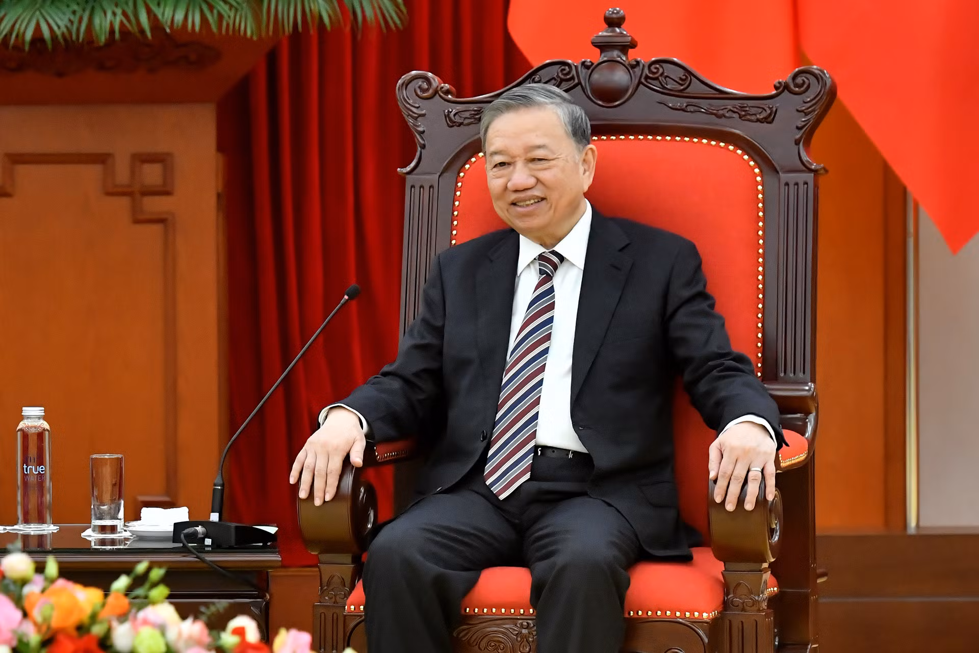 Tổng Bí thư Tô Lâm phát biểu tại cuộc tiếp Thủ tướng Liên bang Nga Mikhail Vladimirovich Mishustin.