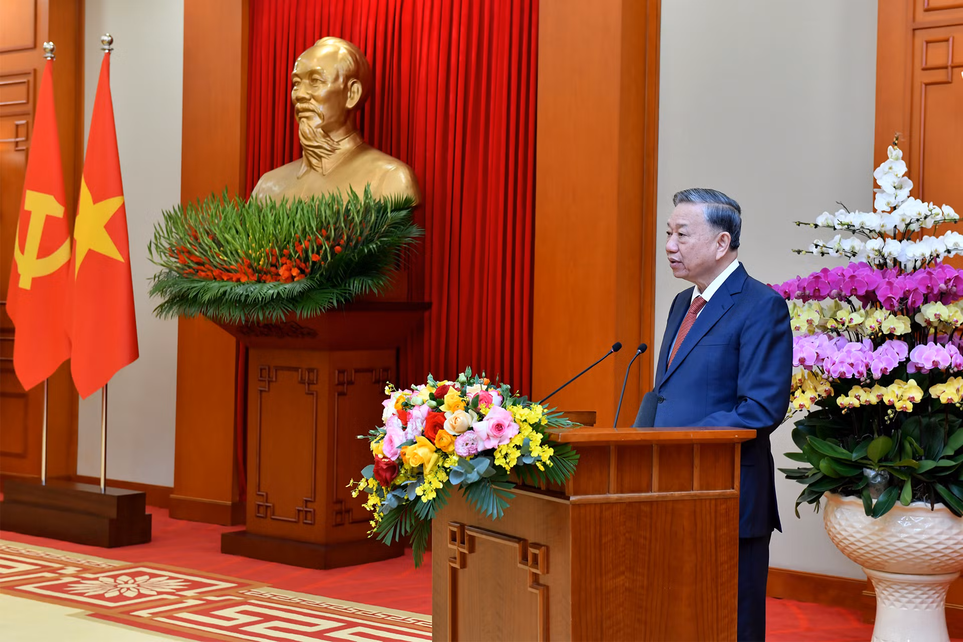 Tổng Bí thư Tô Lâm phát biểu tại hội nghị. Tổng Bí thư Tô Lâm phát biểu tại hội nghị.