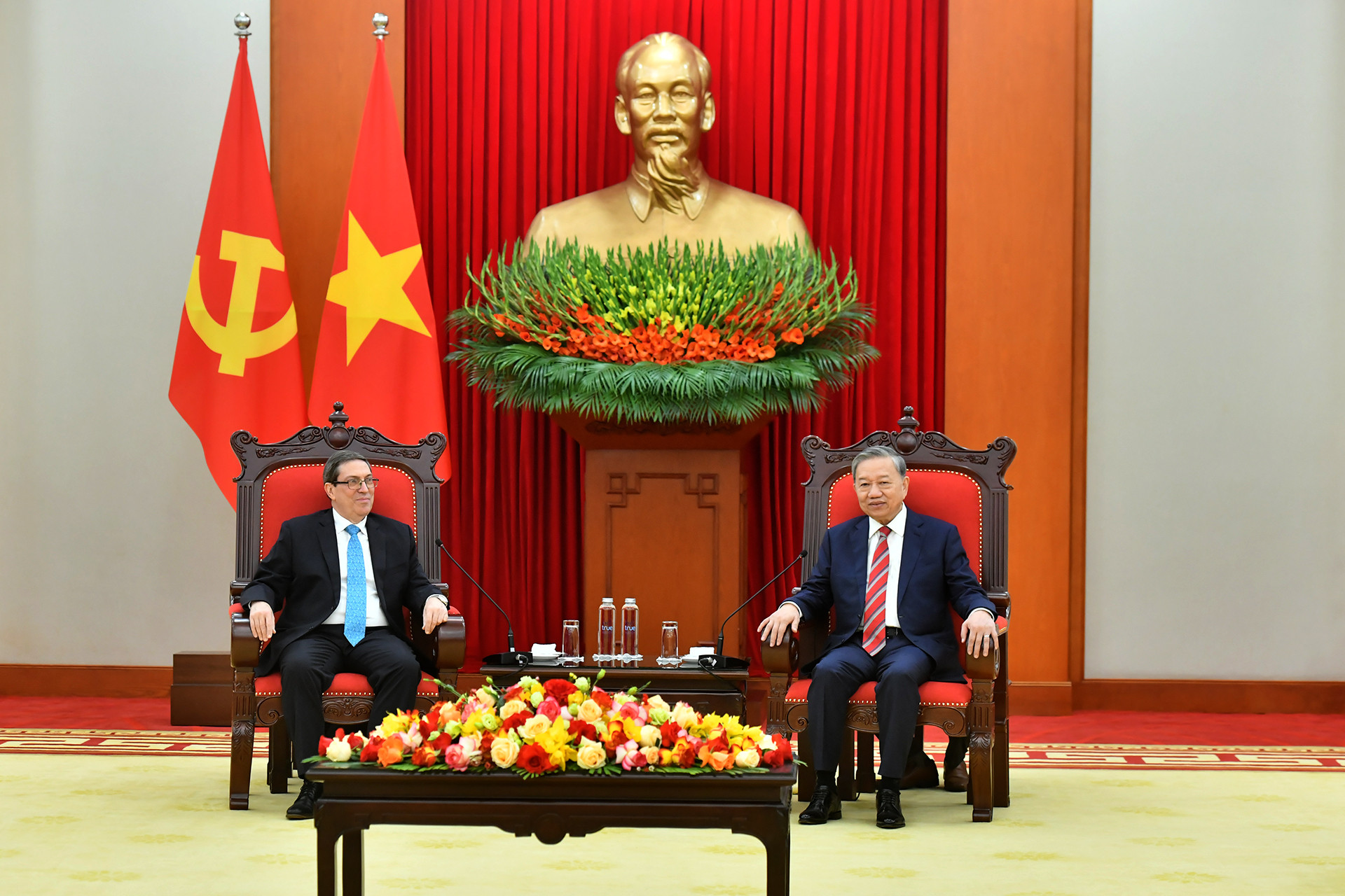 Tổng Bí thư Tô Lâm tiếp Bộ trưởng Ngoại giao Cuba Bruno Rodríguez Parrilla.