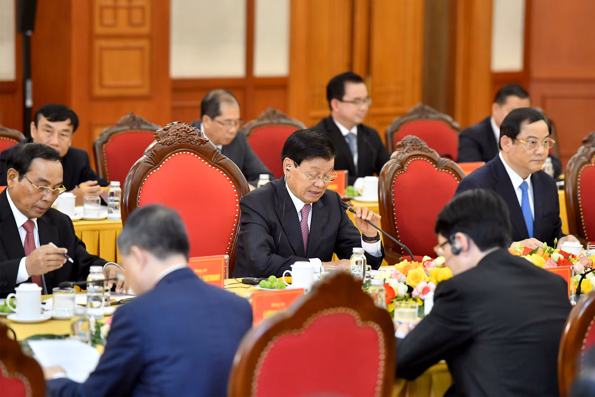 Tổng Bí thư, Chủ tịch nước Lào Thongloun Sisoulith phát biểu tại cuộc gặp.