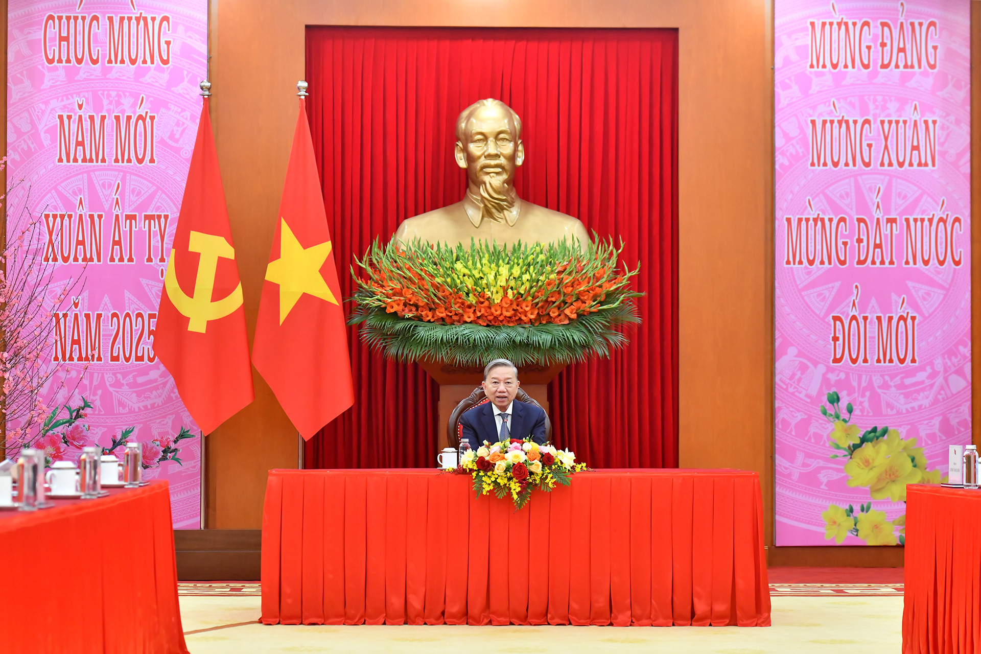 Tổng Bí thư Tô Lâm điện đàm với Bí thư Thứ nhất Đảng Cộng sản Cuba, Chủ tịch nước Cộng hòa Cuba Miguel Díaz-Canel.