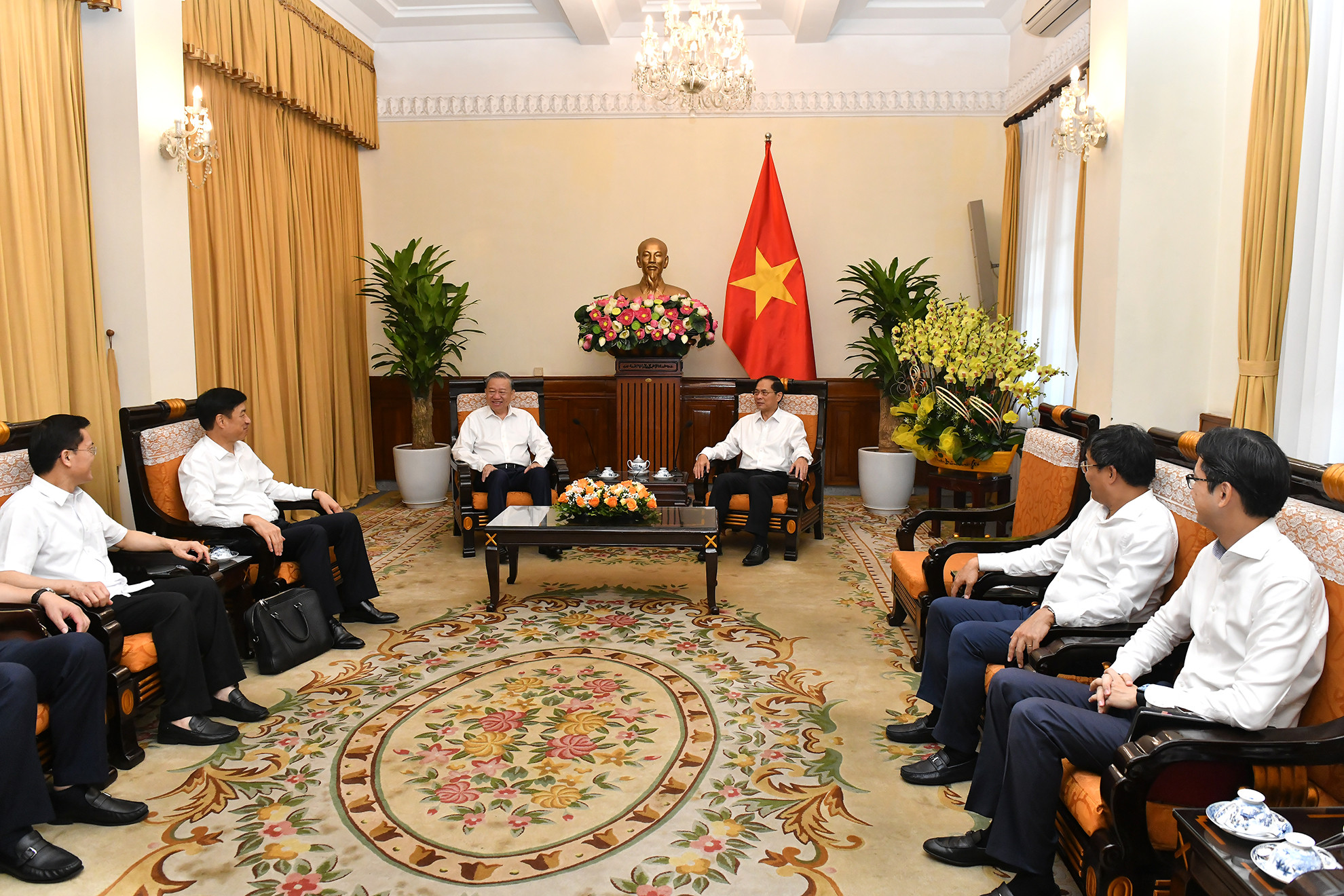 Tổng Bí thư, Chủ tịch nước Tô Lâm đến làm việc với Ban Cán sự Đảng Bộ Ngoại giao.