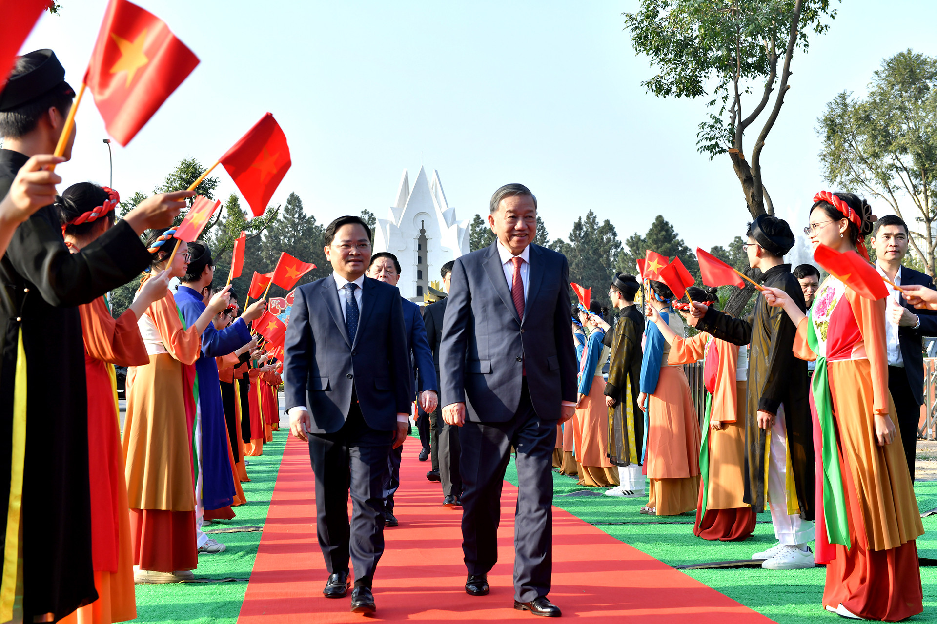 Tổng Bí thư Tô Lâm dự Lễ khởi công xây dựng Đền thờ Bác Hồ và công viên Văn Miếu.