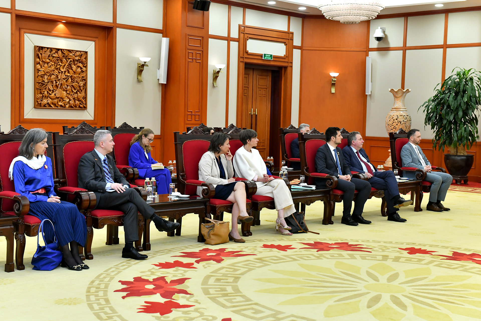 Các đại biểu Vương quốc Bỉ tham dự buổi tiếp.