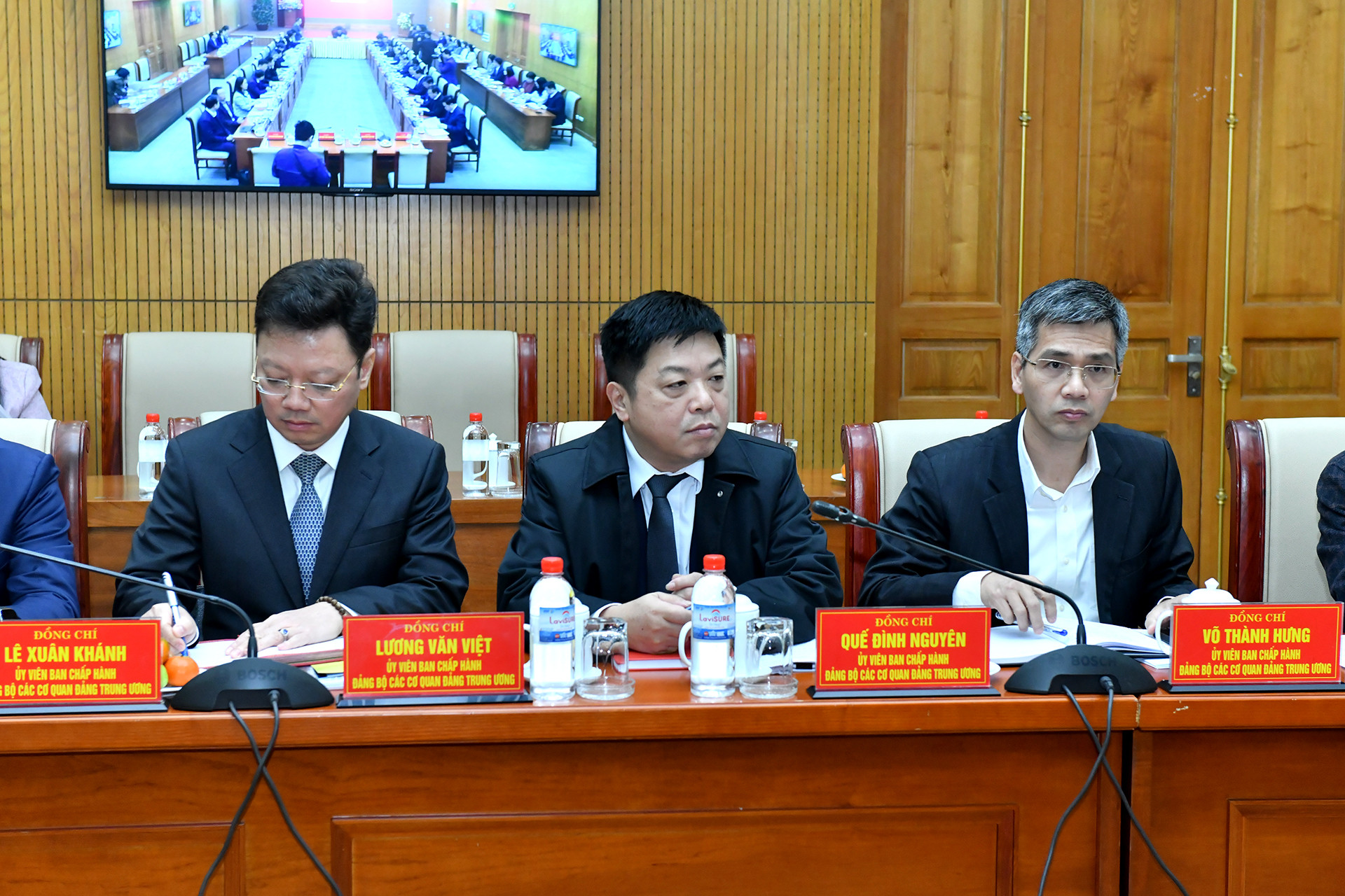 Các đại biểu tham dự hội nghị.