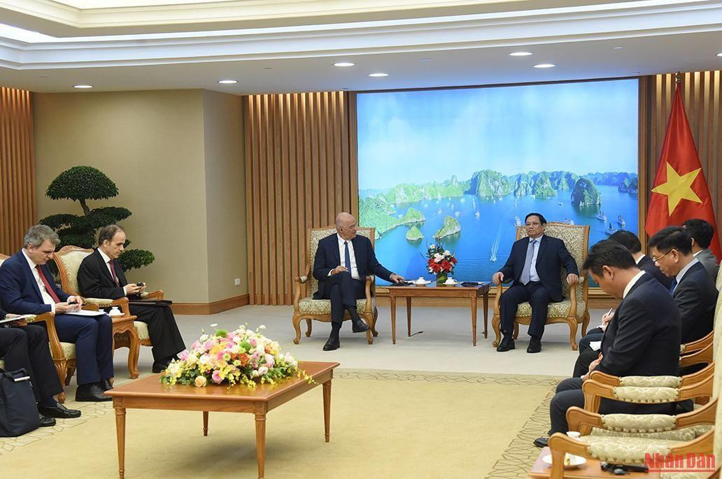 Quang cảnh buổi tiếp.