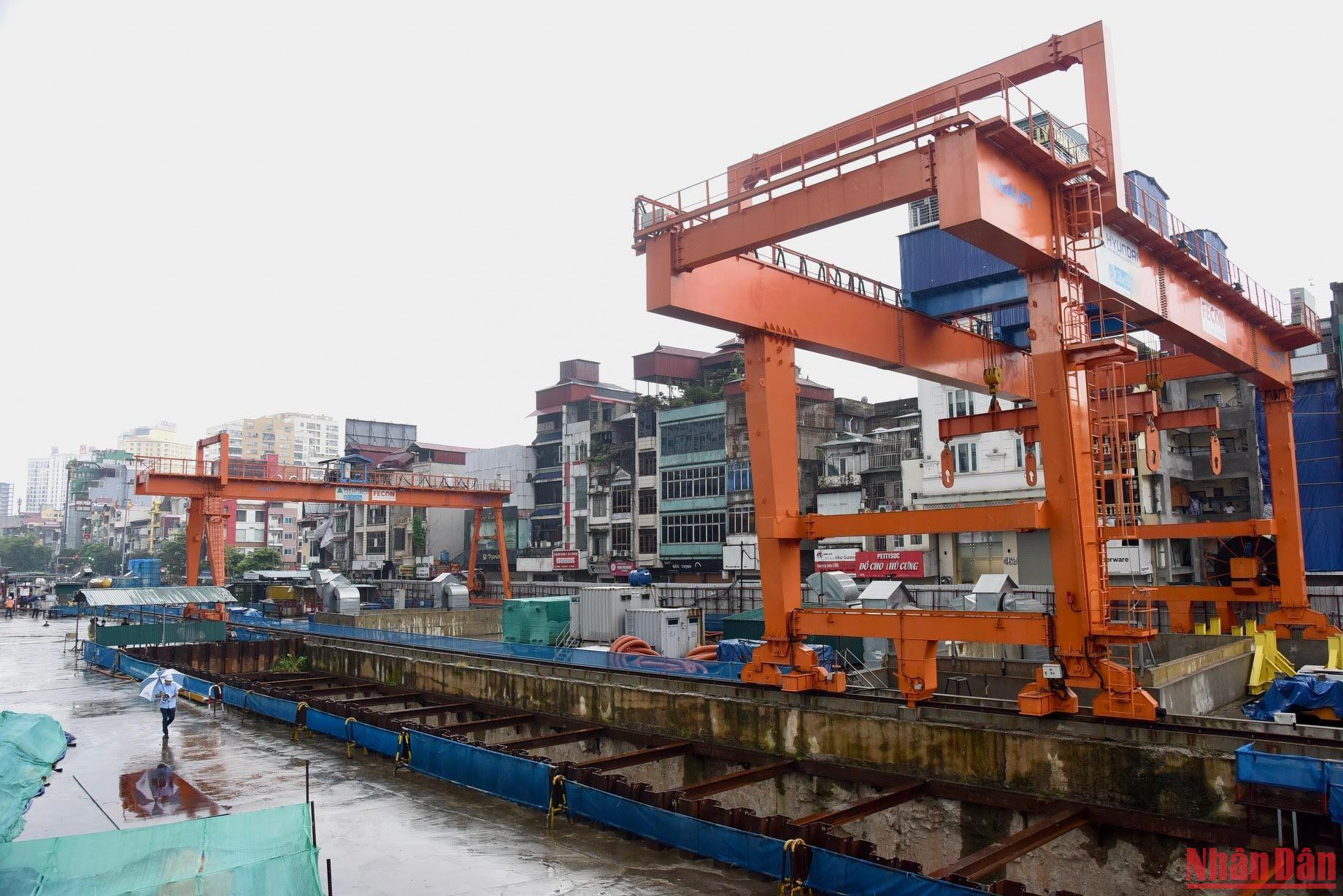 Công trường thi công ga S9-Kim Mã.