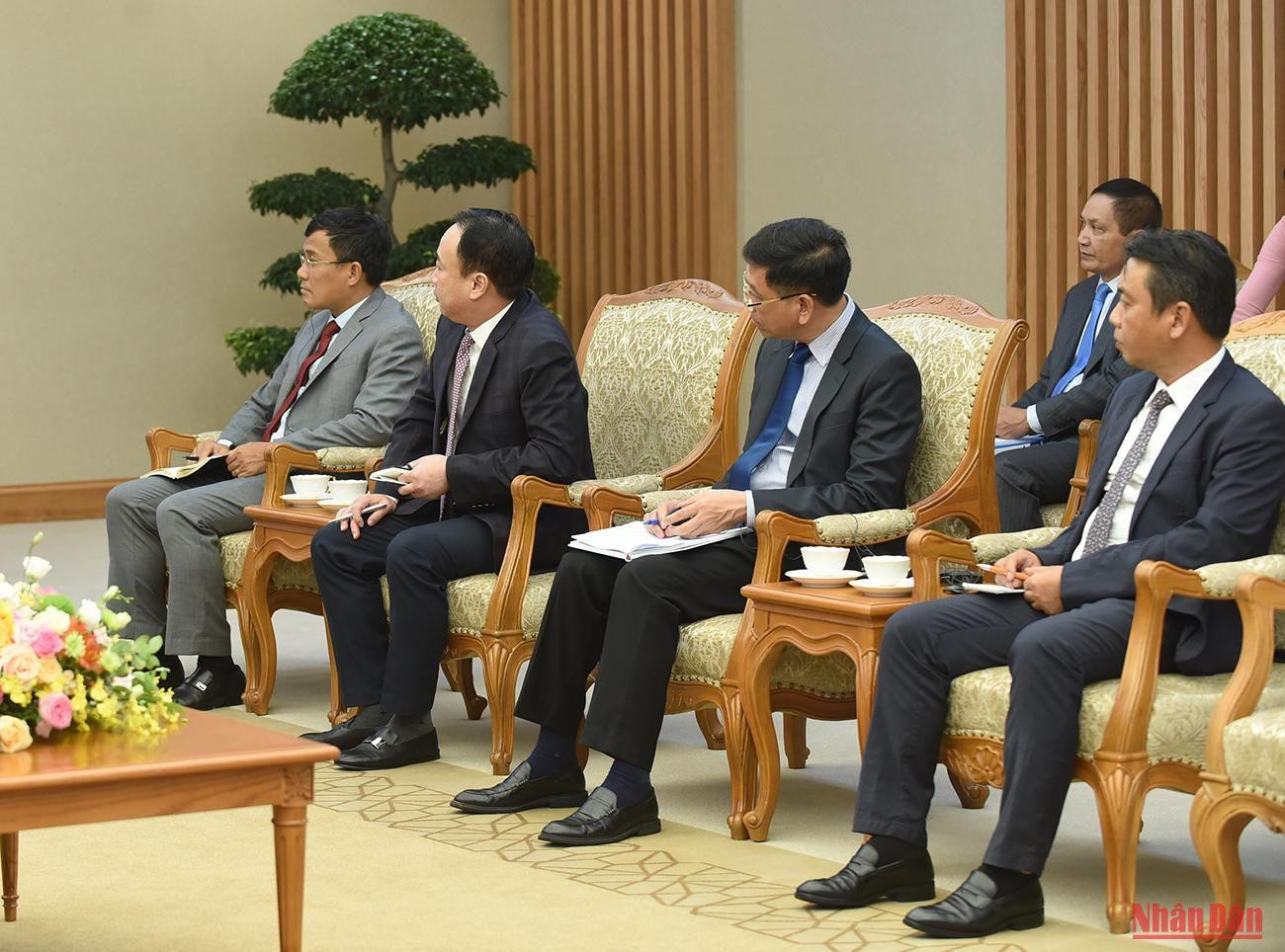 Đại diện lãnh đạo các bộ, ban, ngành của Việt Nam tham dự buổi tiếp.