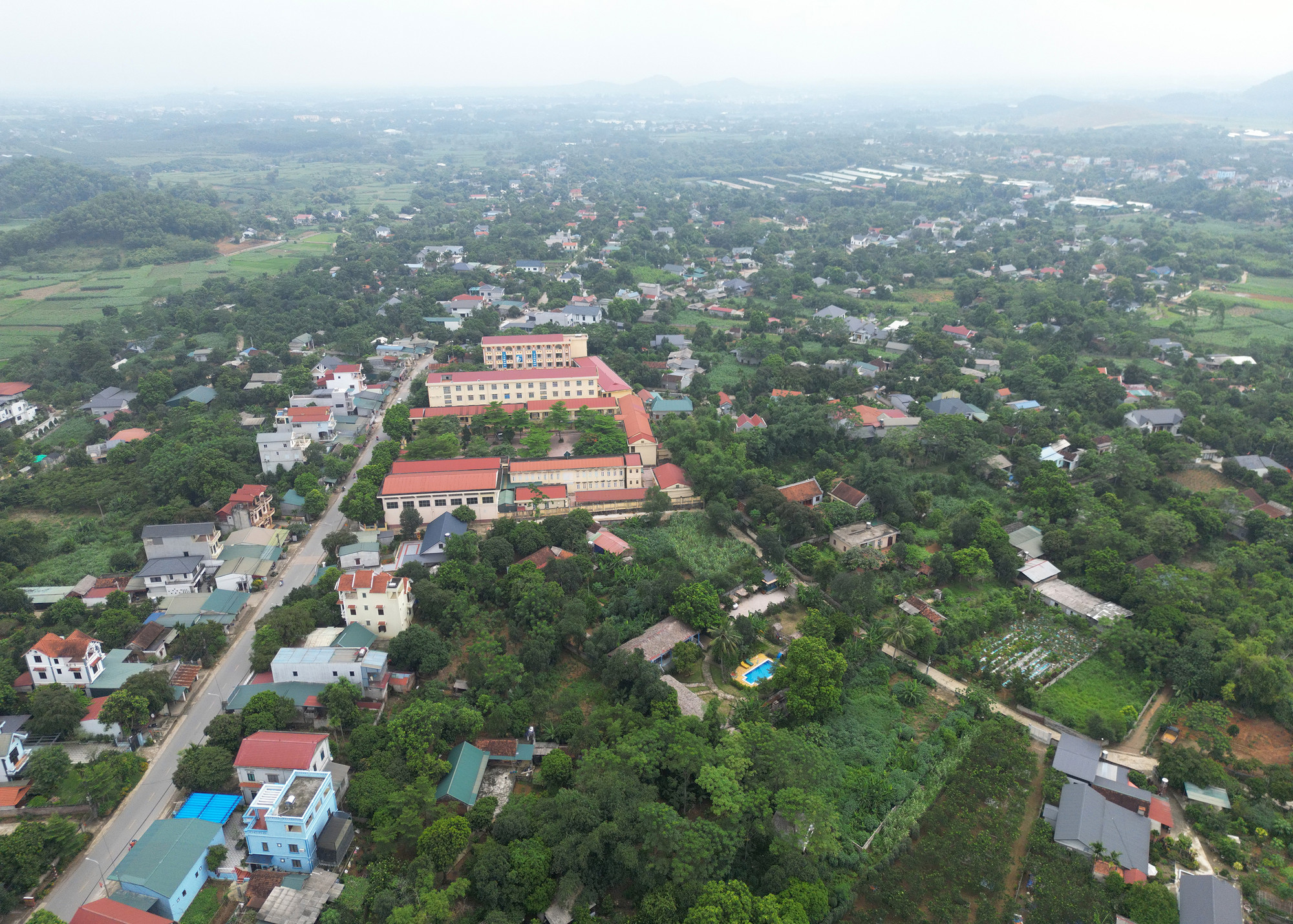 Cảnh quan khu vực trung tâm xã Vân Hòa.