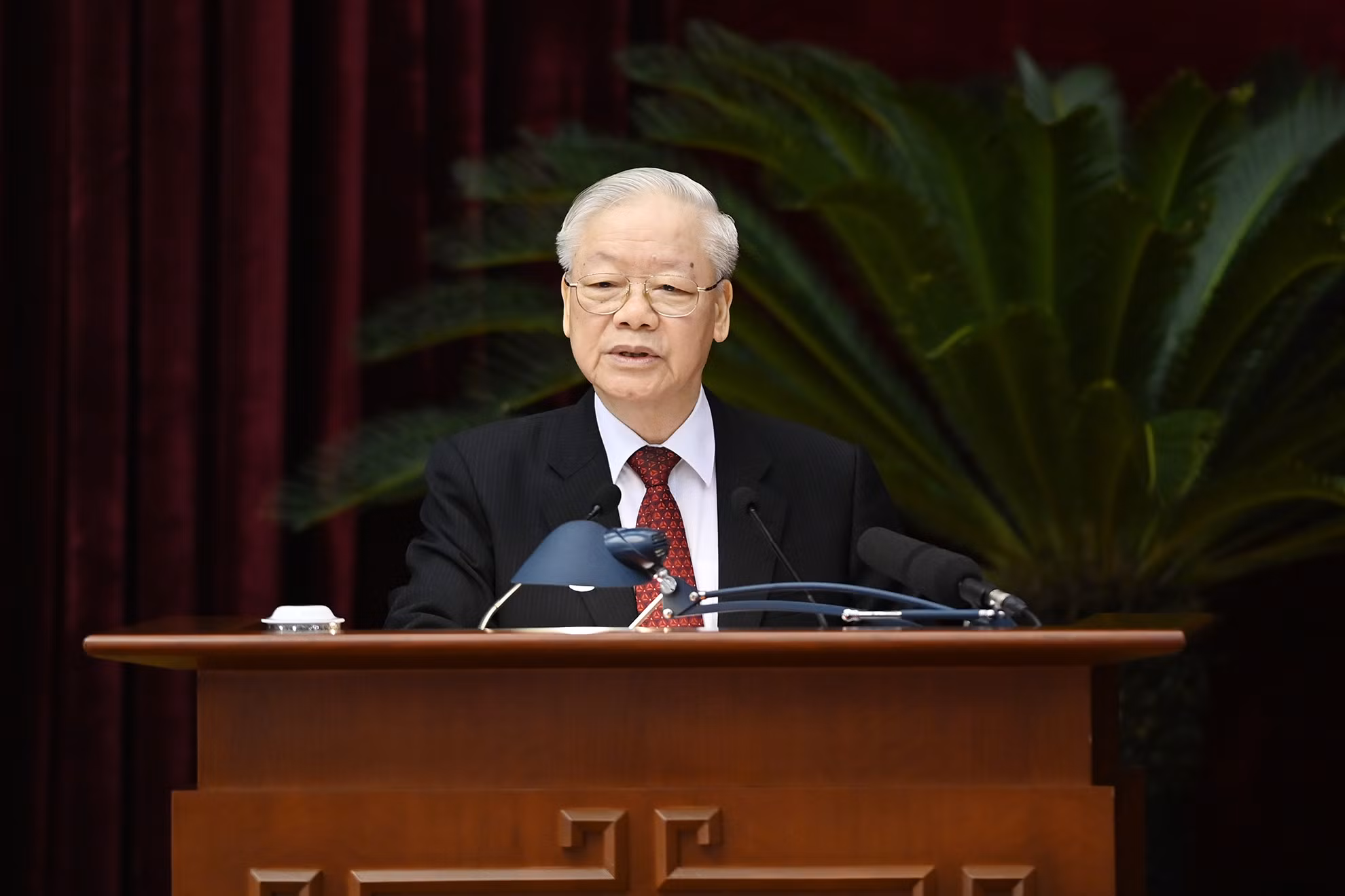 Tổng Bí thư Nguyễn Phú Trọng phát biểu khai mạc Hội nghị Trung ương lần thứ 8, khóa XIII.