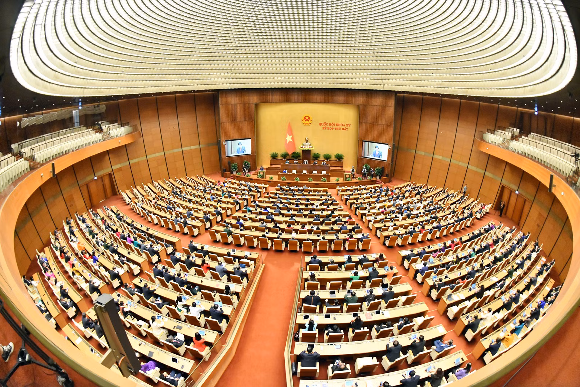 Quang cảnh phiên bế mạc Kỳ họp thứ 7, Quốc hội khóa XV tại Hội trường Diên Hồng.
