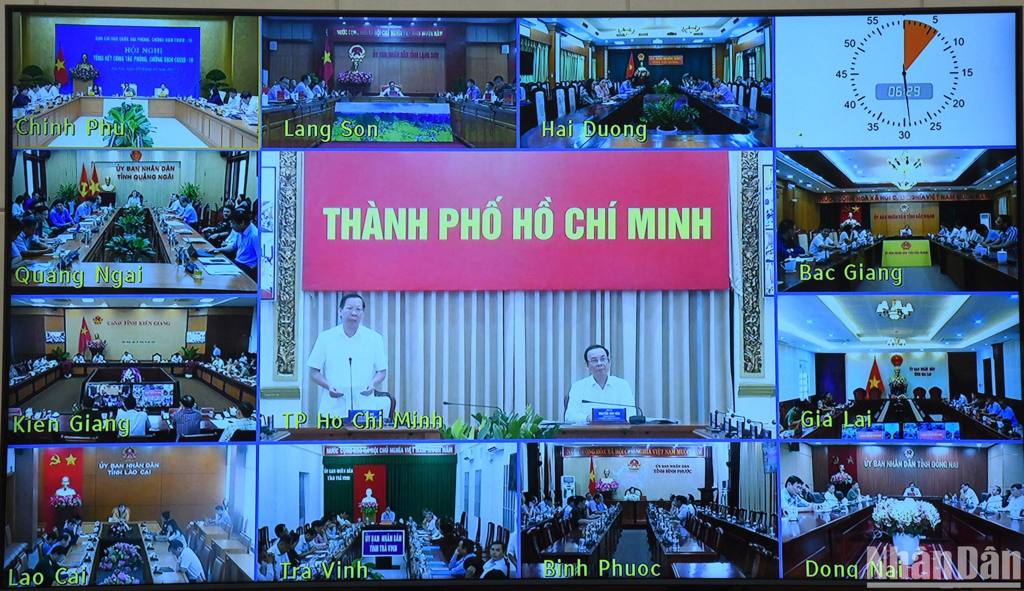 Chủ tịch UBND Thành phố Hồ Chí Minh Phan Văn Mãi phát biểu tại điểm cầu Thành phố Hồ Chí Minh.