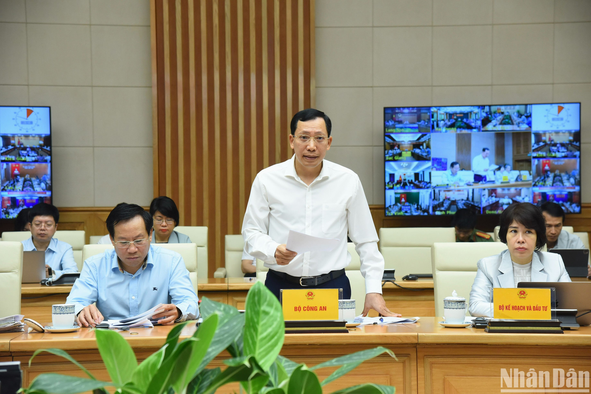 Đại diện lãnh đạo Bộ Công an phát biểu.