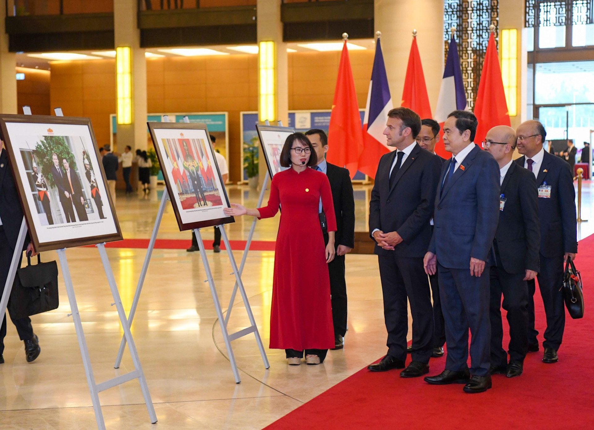 [Ảnh] Chủ tịch Quốc hội Trần Thanh Mẫn hội kiến Tổng thống Pháp Emmanuel Macron ảnh 4