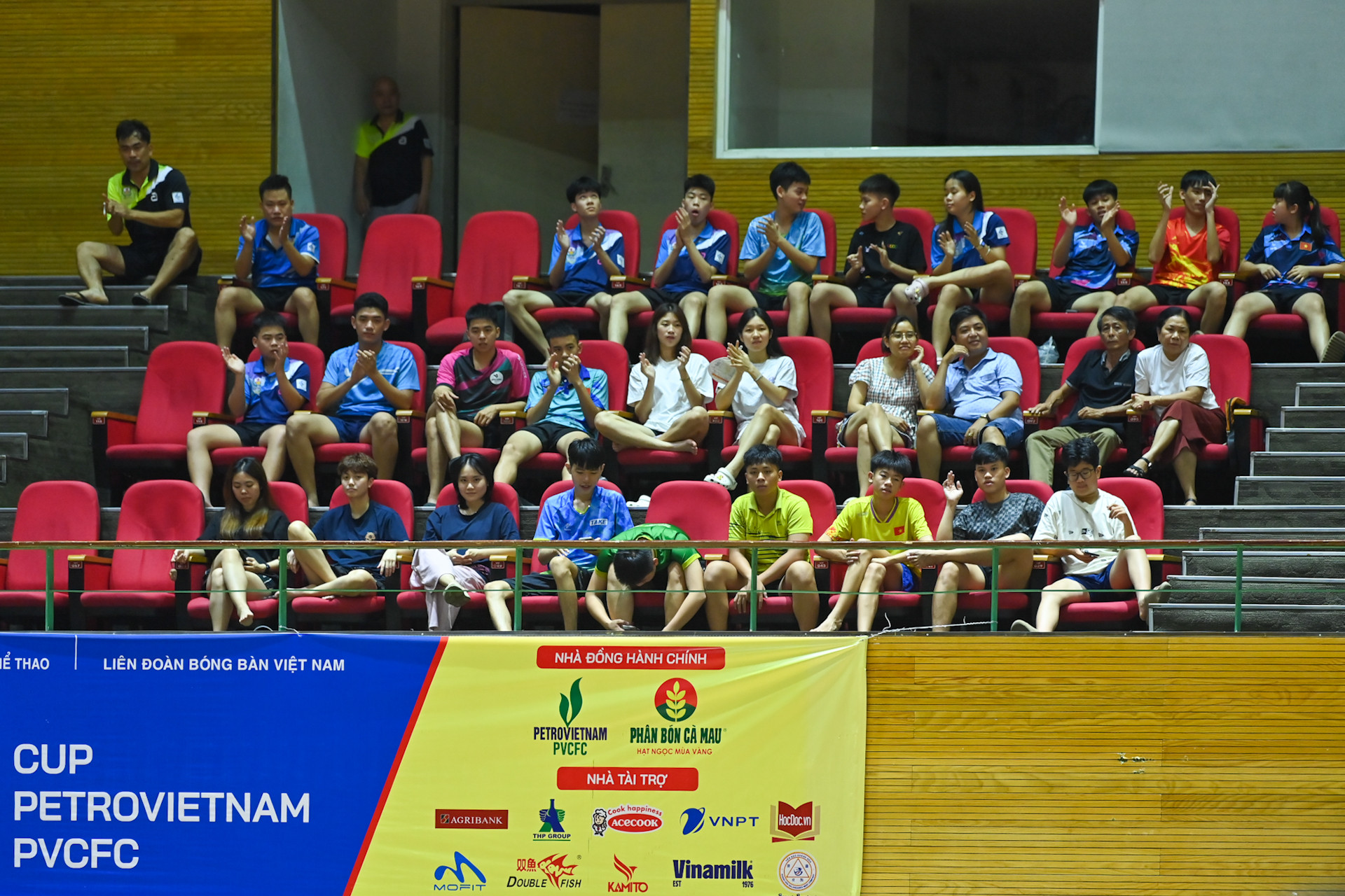 [Ảnh] Đội Công an Nhân dân T&T 1 và Thành phố Hồ Chí Minh 1 giành chức vô địch đồng đội nam, đồng đội nữ ảnh 5