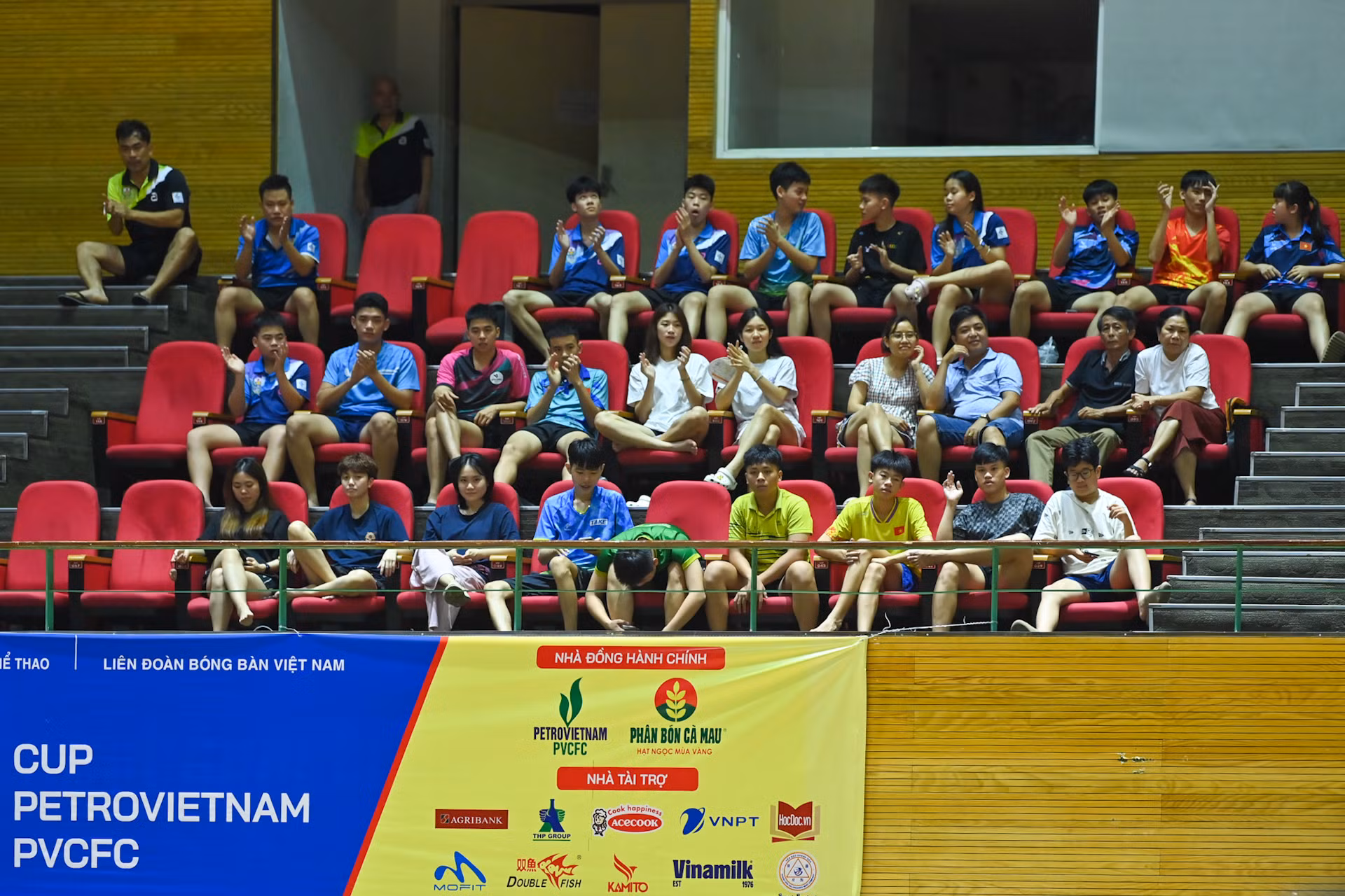 [Ảnh] Đội Công an Nhân dân T&T 1 và Thành phố Hồ Chí Minh 1 giành chức vô địch đồng đội nam, đồng đội nữ ảnh 5