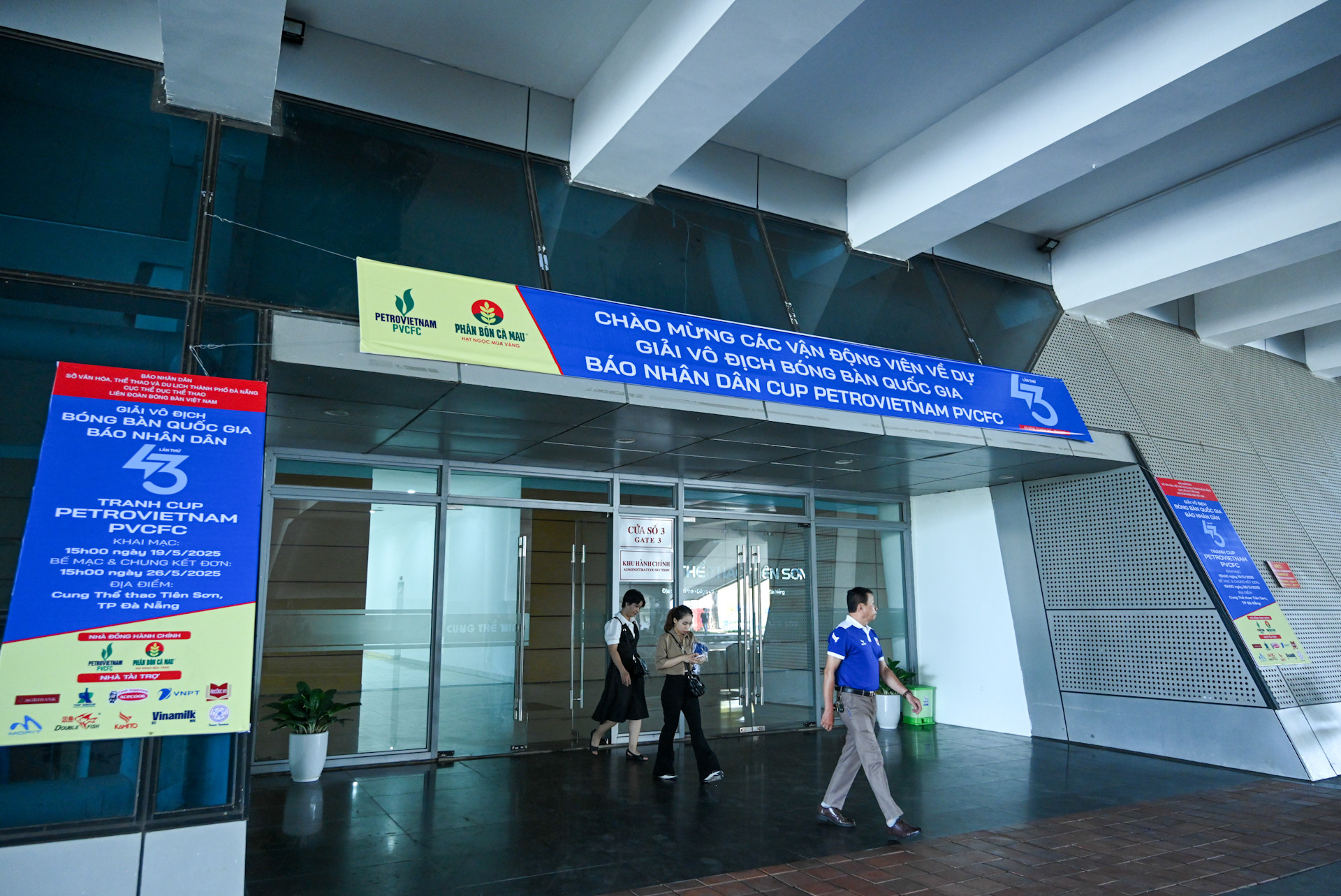 Với trang thiết bị hiện đại, Cung thể thao Tiên Sơn đã tổ chức nhiều giải đấu thể thao và sự kiện văn hóa, nghệ thuật… mang tầm quốc gia và khu vực.