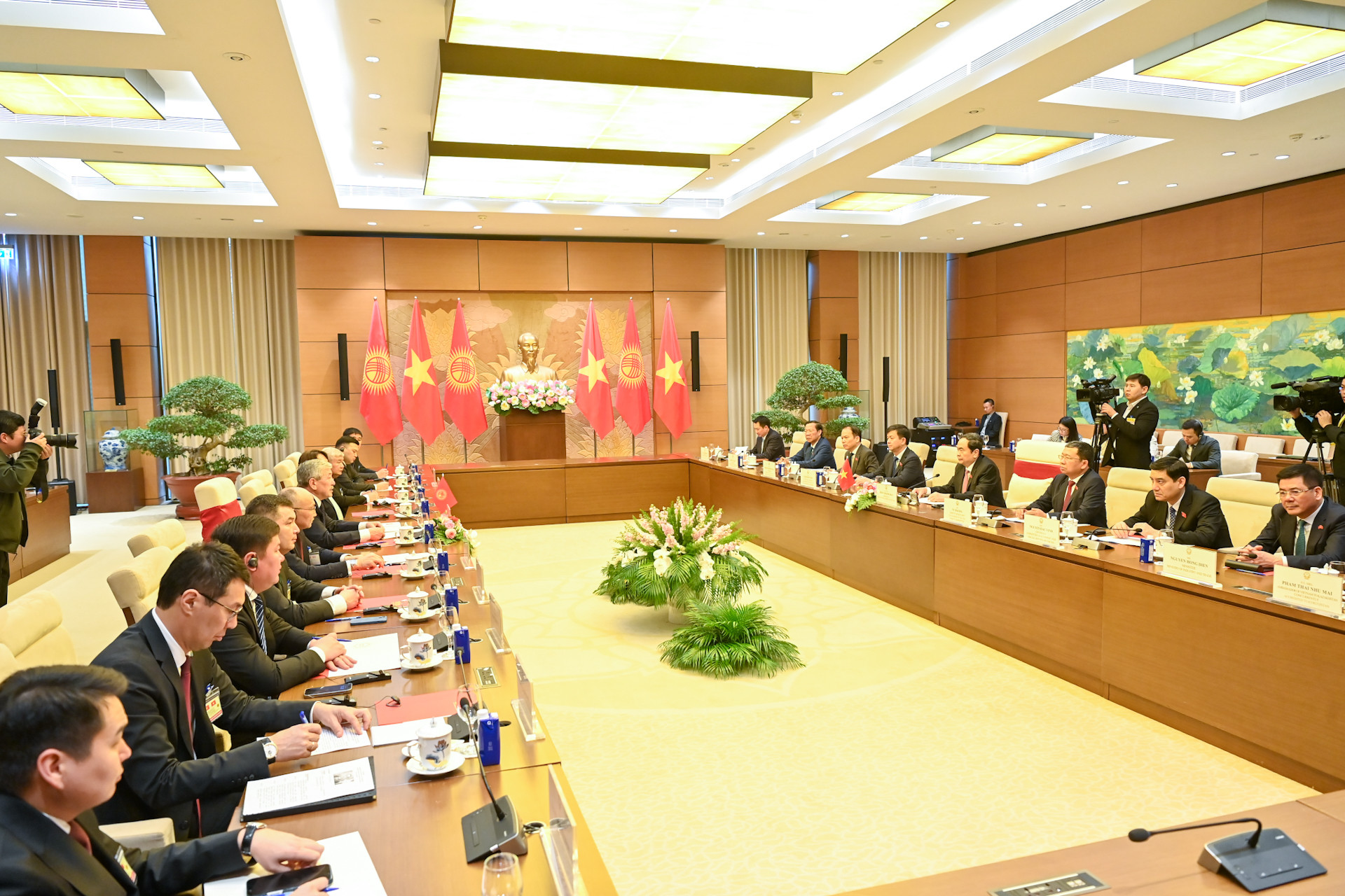 Quang cảnh hội kiến tại Nhà Quốc hội.