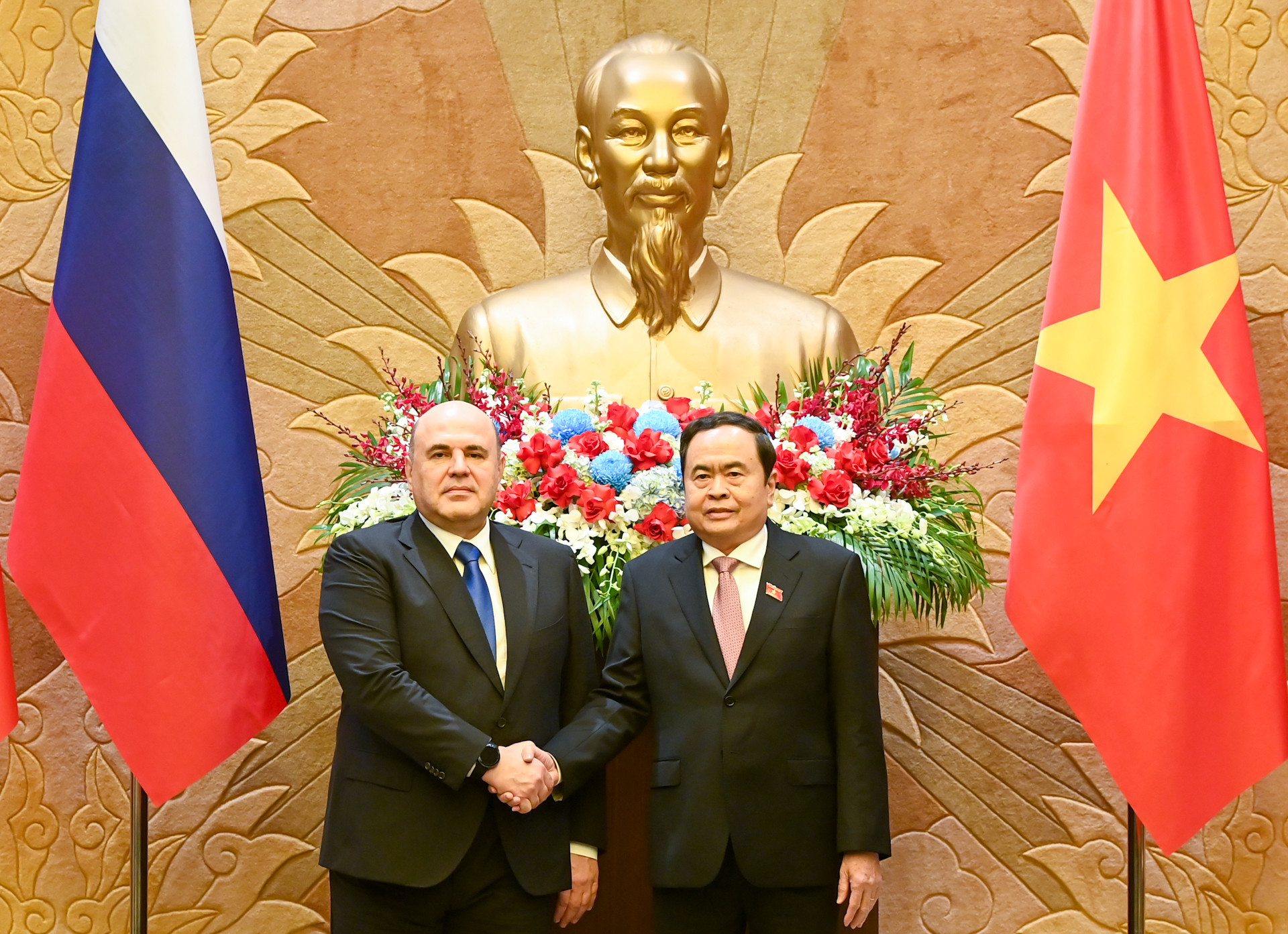 [Ảnh] Chủ tịch Quốc hội Trần Thanh Mẫn hội kiến Thủ tướng Liên bang Nga Mikhail Vladimirovich Mishustin ảnh 4