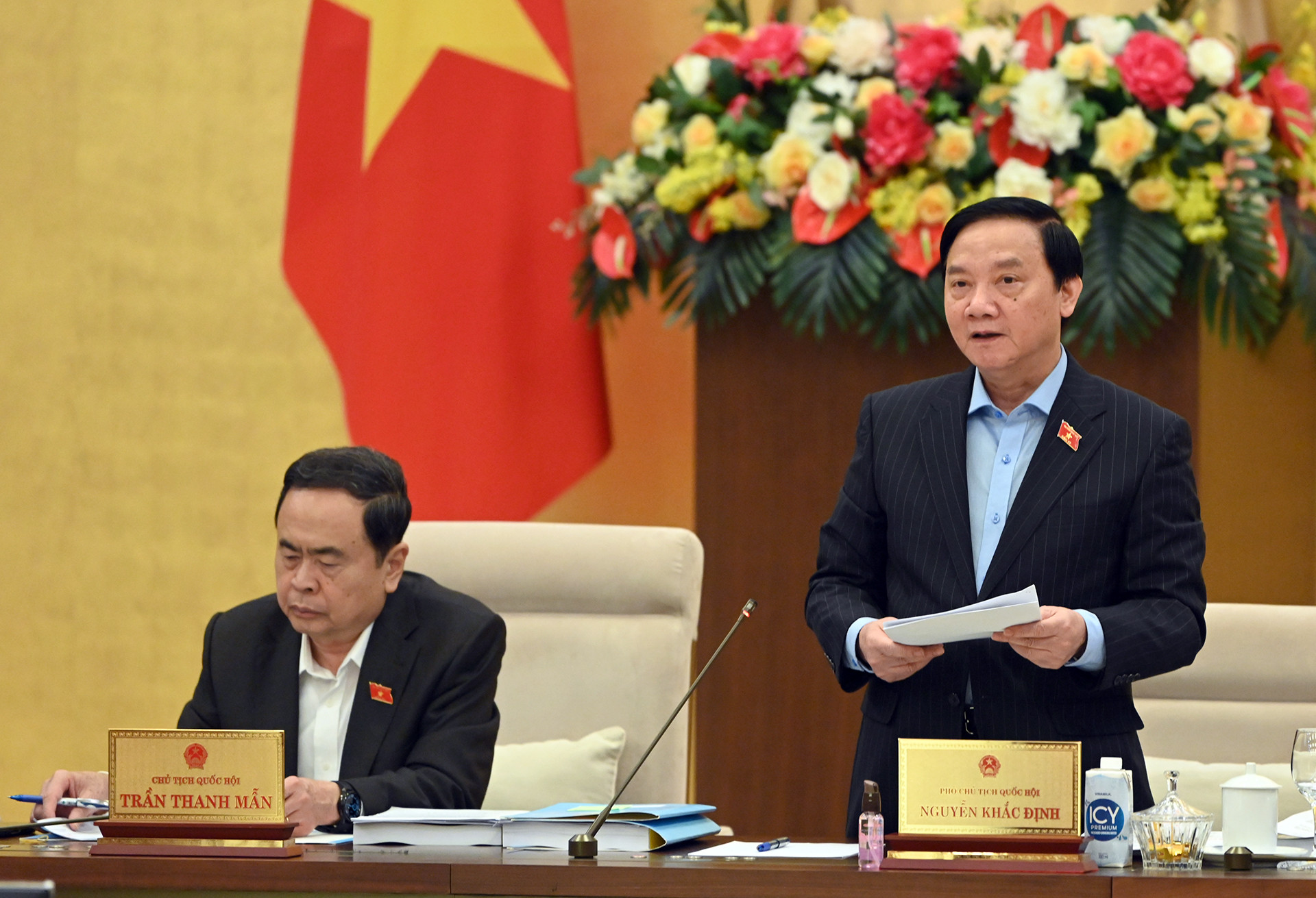 Phó Chủ tịch Quốc hội Nguyễn Khắc Định điều hành nội dung cho ý kiến dự án Luật Tổ chức Chính phủ (sửa đổi).