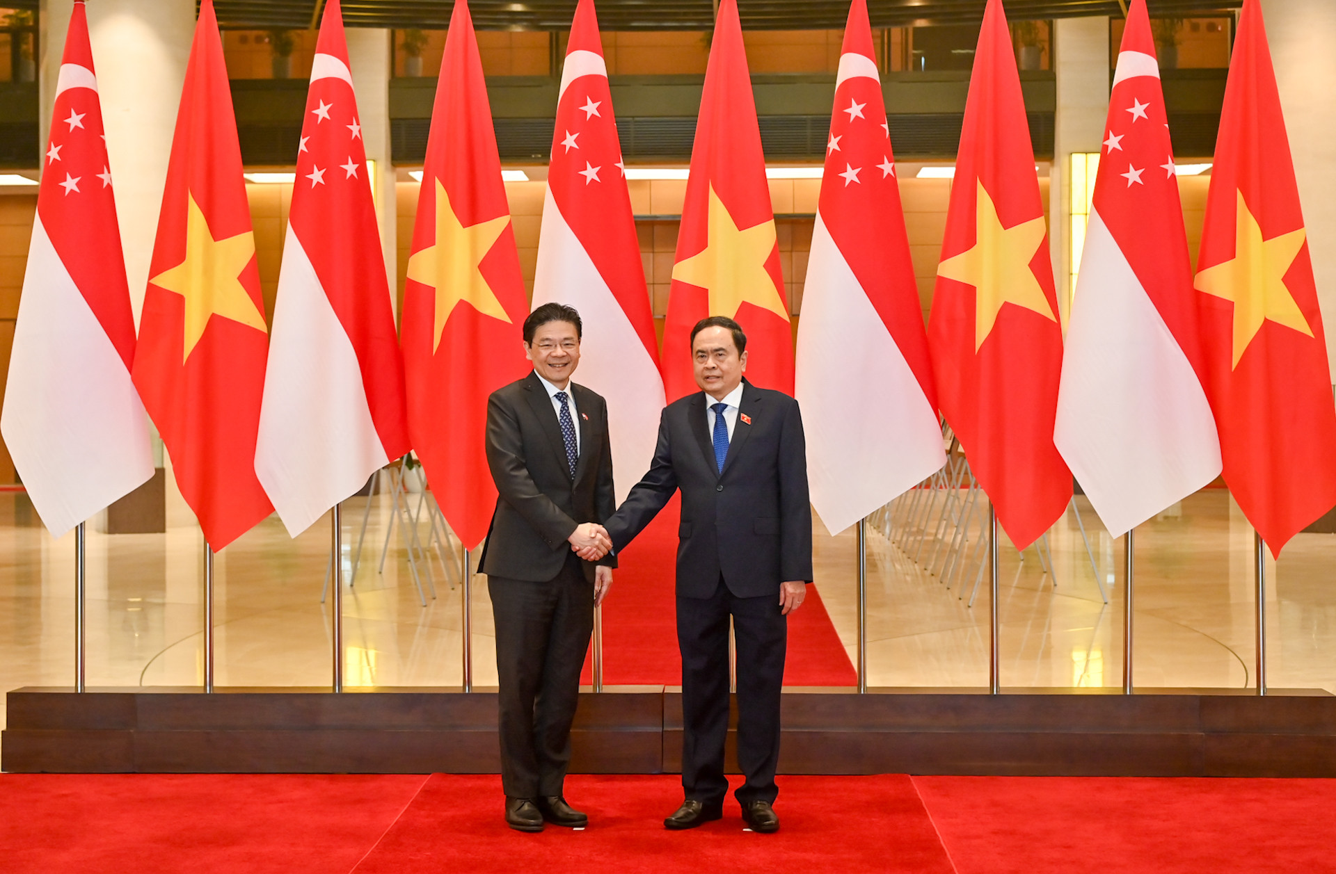 Chủ tịch Quốc hội Trần Thanh Mẫn và Thủ tướng Singapore Lawrence Wong.