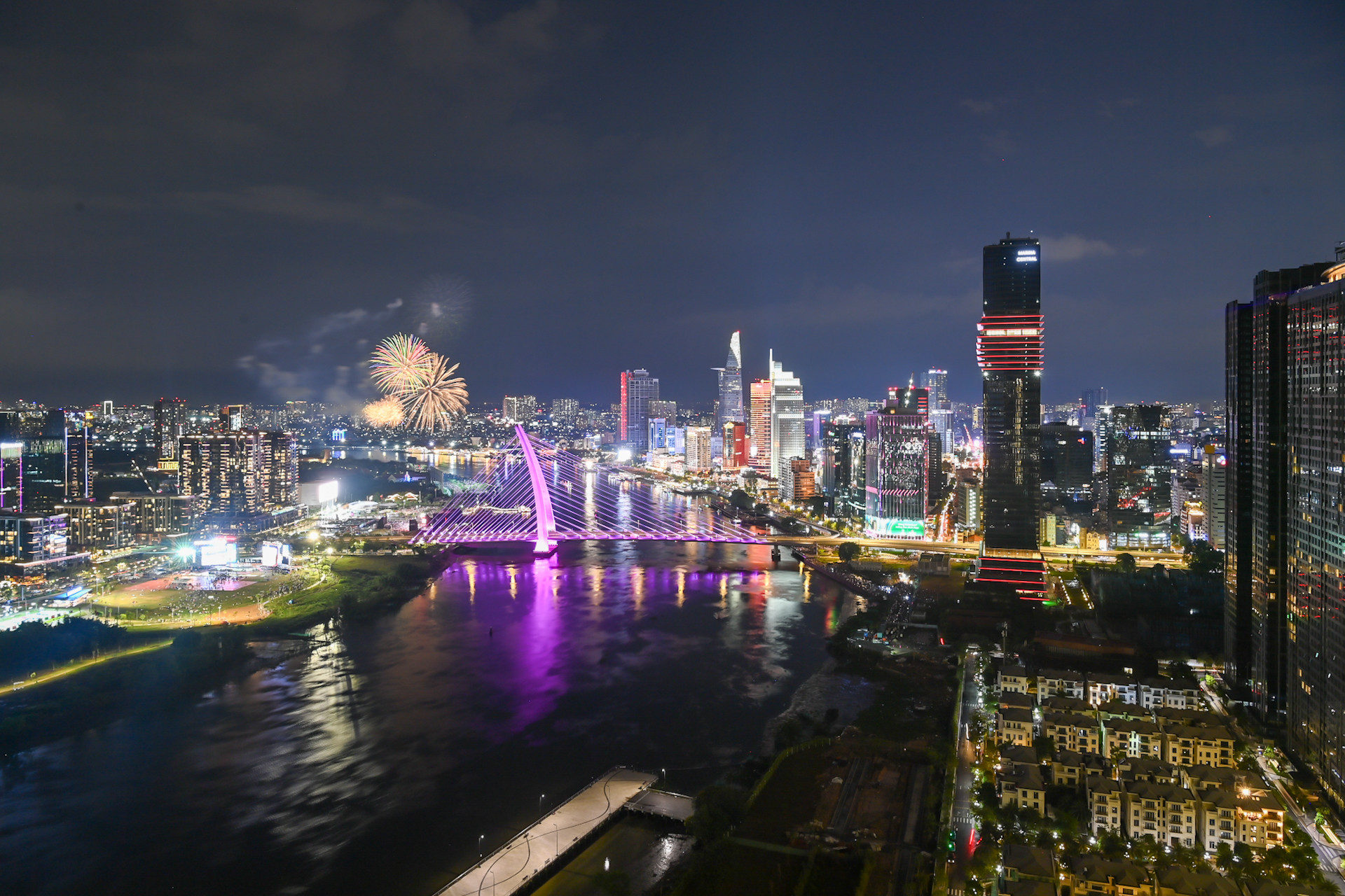 Các hoạt động trên nằm trong chuỗi sự kiện "Sắc màu thành phố mang tên Bác". Trong đó, điểm bắn pháo hoa tầm cao được bố trí tại Công viên bờ sông Sài Gòn (thành phố Thủ Đức).