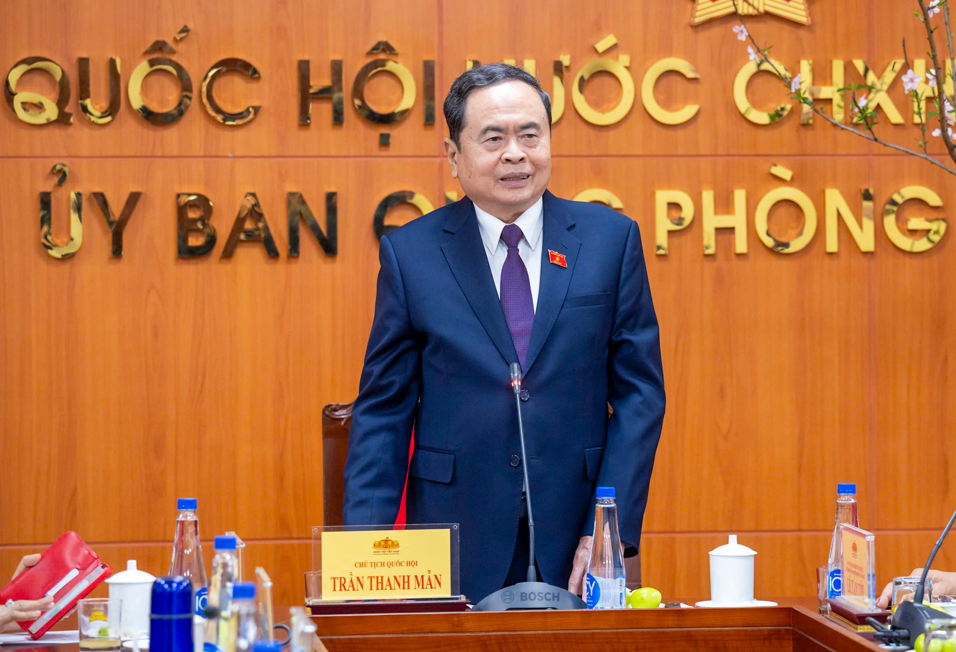 Chủ tịch Quốc hội Trần Thanh Mẫn phát biểu chỉ đạo tại cuộc làm việc với Ủy ban Quốc phòng-An ninh và Ủy ban Đối ngoại. Chủ tịch Quốc hội Trần Thanh Mẫn phát biểu chỉ đạo tại cuộc làm việc với Ủy ban Quốc phòng-An ninh và Ủy ban Đối ngoại.