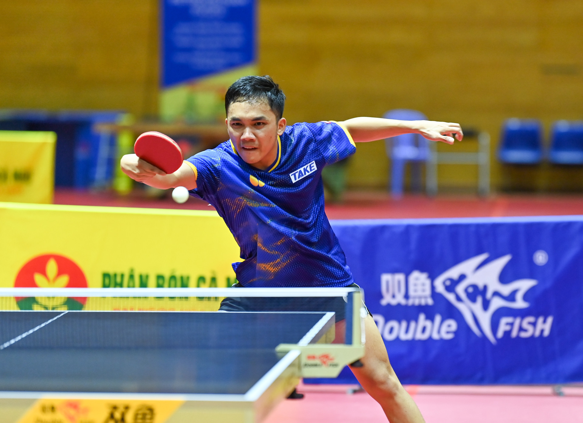 Trước đó tại trận bán kết Đinh Anh Hoàng (Công an nhân dân T&T) đã giành thắng lợi trước Nguyễn Đức Tuân (Hải Dương-Long Hải) với tỷ số 4-2. Trước đó tại trận bán kết Đinh Anh Hoàng (Công an nhân dân T&T) đã giành thắng lợi trước Nguyễn Đức Tuân (Hải Dương-Long Hải) với tỷ số 4-2.