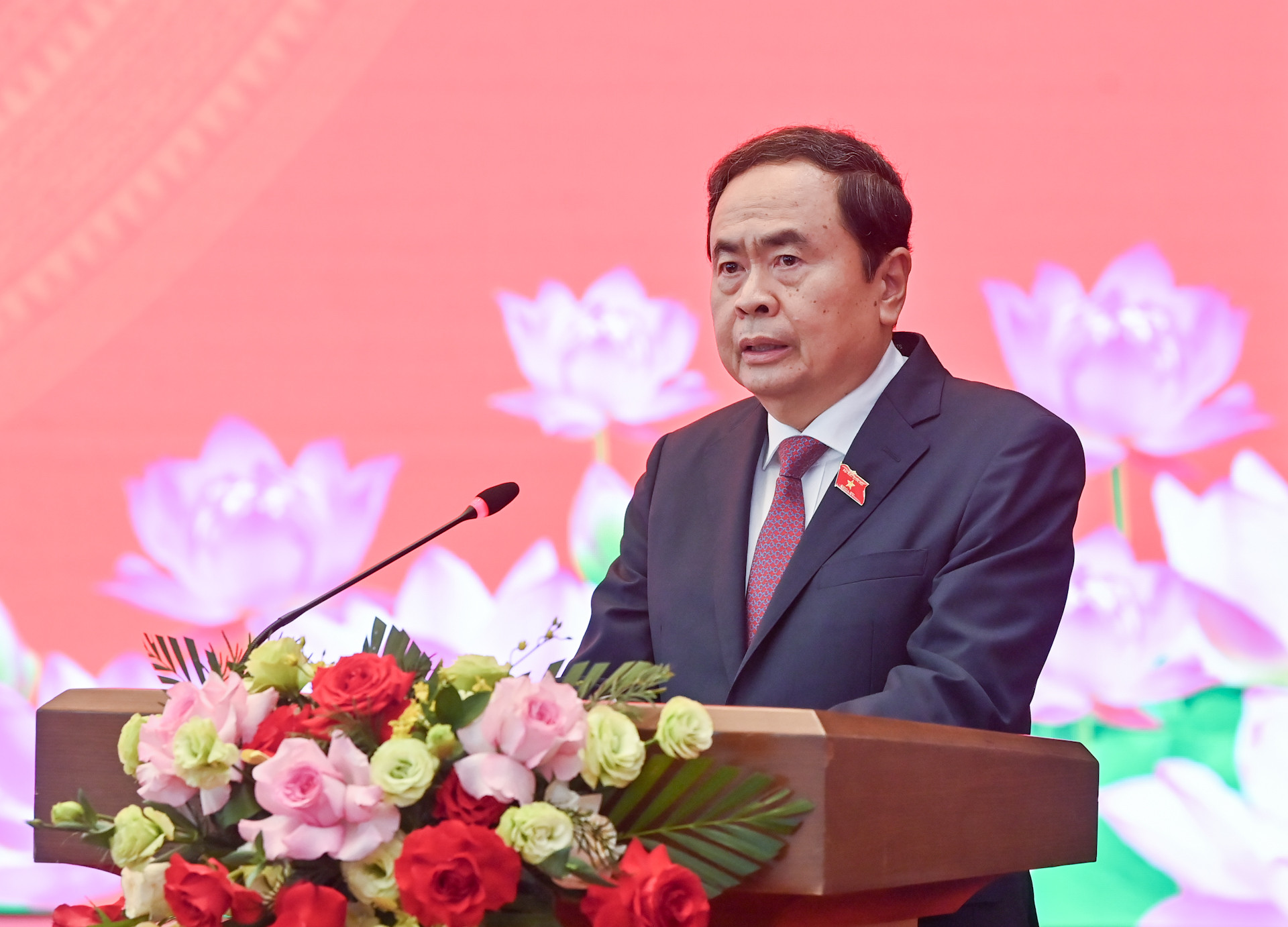 Bí thư Đảng ủy Quốc hội, Chủ tịch Quốc hội Trần Thanh Mẫn phát biểu giao nhiệm vụ cho các Đảng bộ.