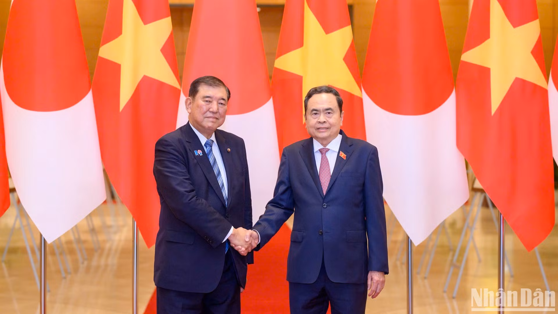 Chủ tịch Quốc hội Trần Thanh Mẫn và Thủ tướng Nhật Bản Ishiba Shigeru.