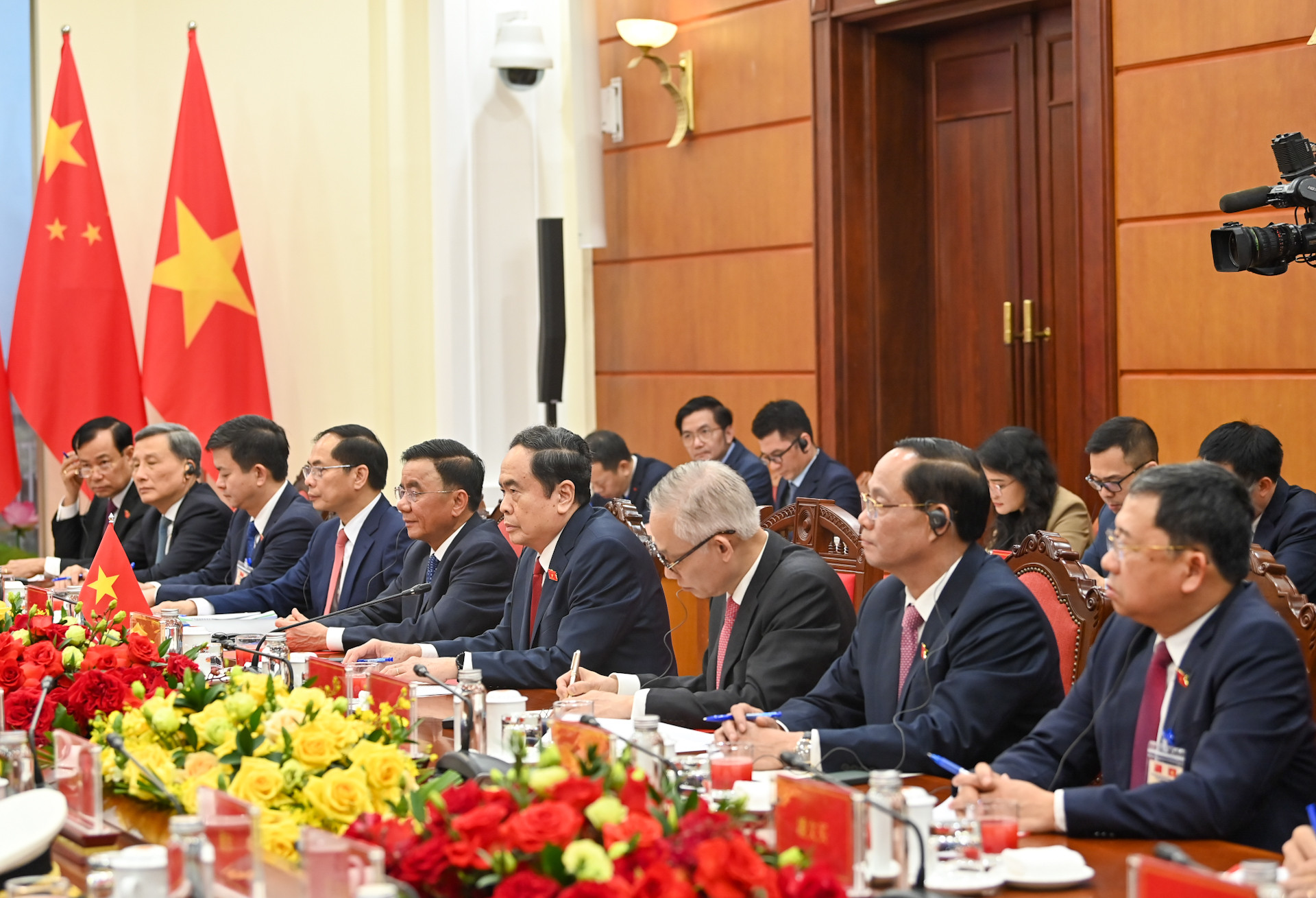 Chủ tịch Quốc hội Trần Thanh Mẫn và các đại biểu tại hội kiến.