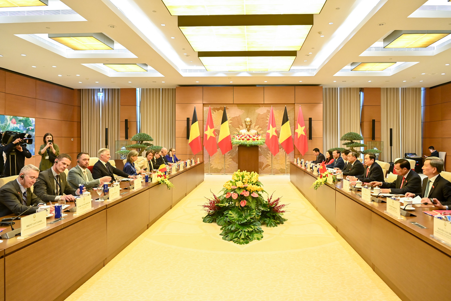 Quang cảnh hội kiến tại Nhà Quốc hội.