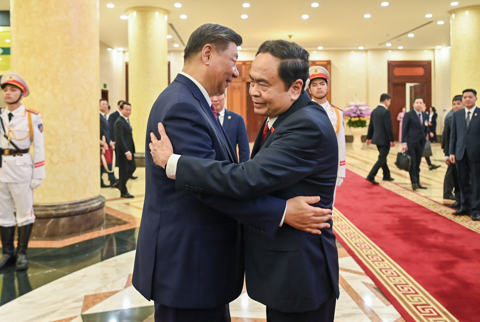 Chủ tịch Quốc hội Trần Thanh Mẫn đón Tổng Bí thư, Chủ tịch Trung Quốc Tập Cận Bình.